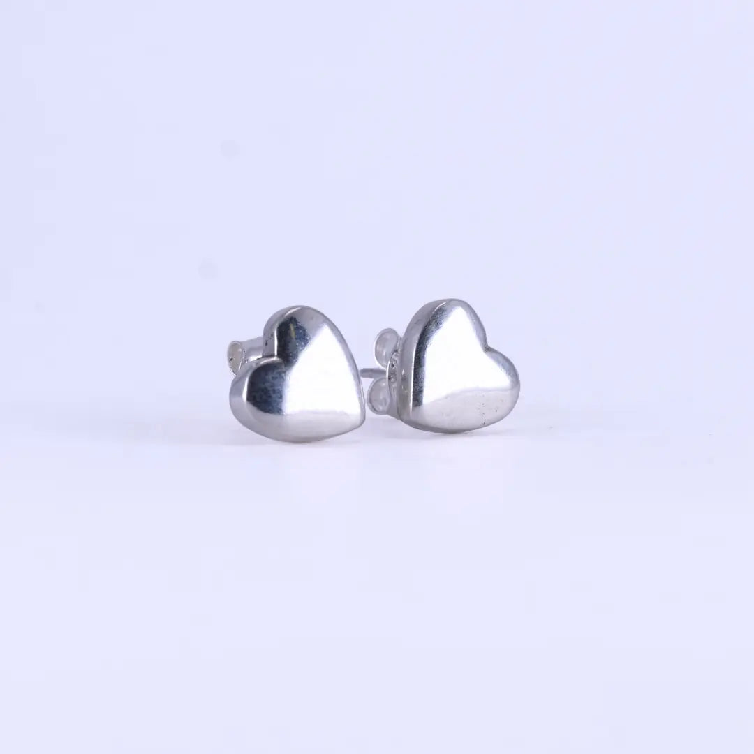 Stiftörhänge Vilma - Klassiskt hjärta L8Hasselblad