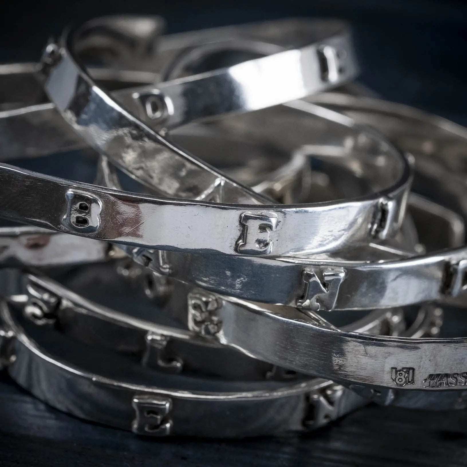 2.0 Ordarmband L8Hasselblad