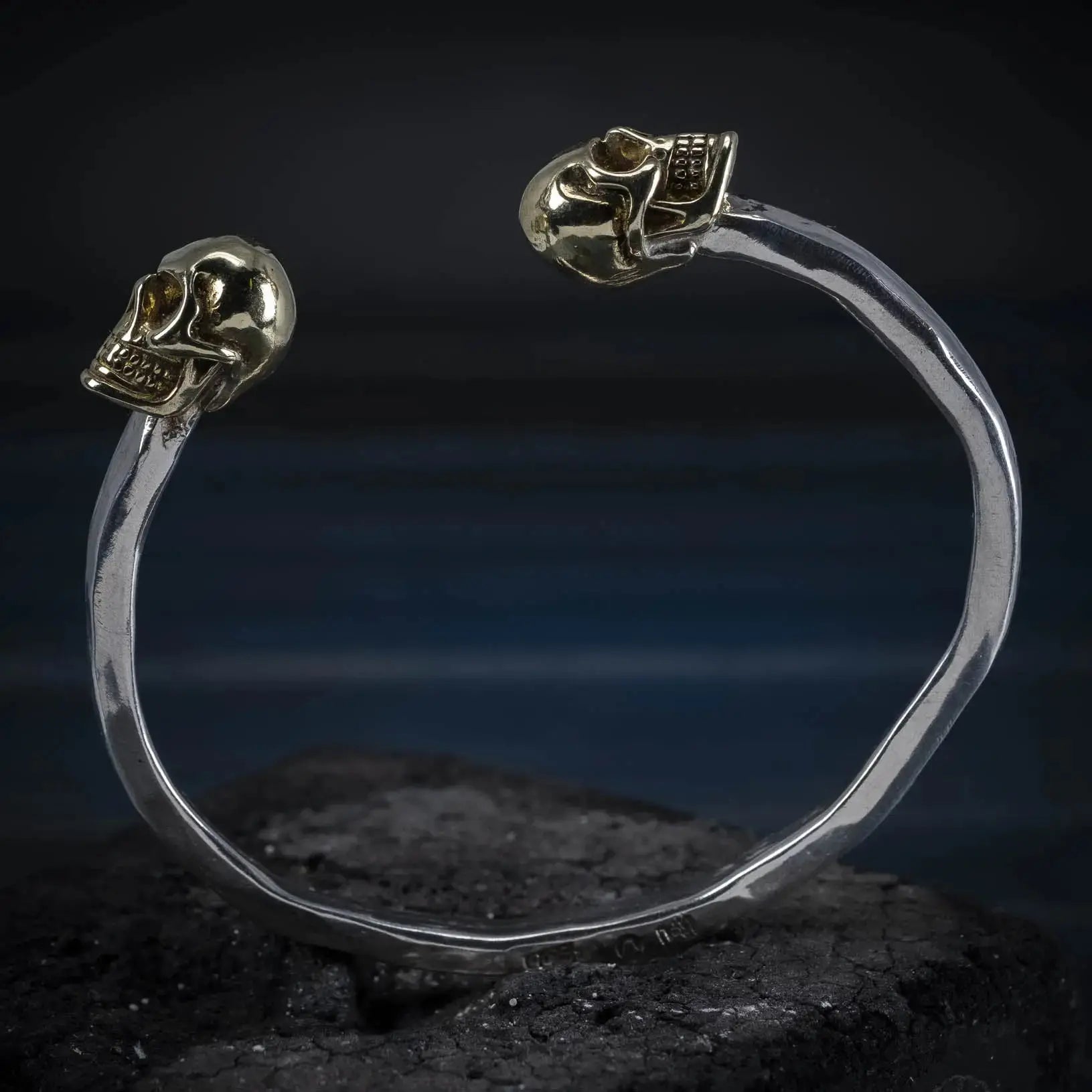 2.0 Scull - Stelt armband L8Hasselblad