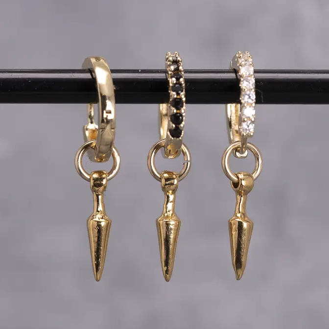 2.0 niten - örhänge L8Hasselblad