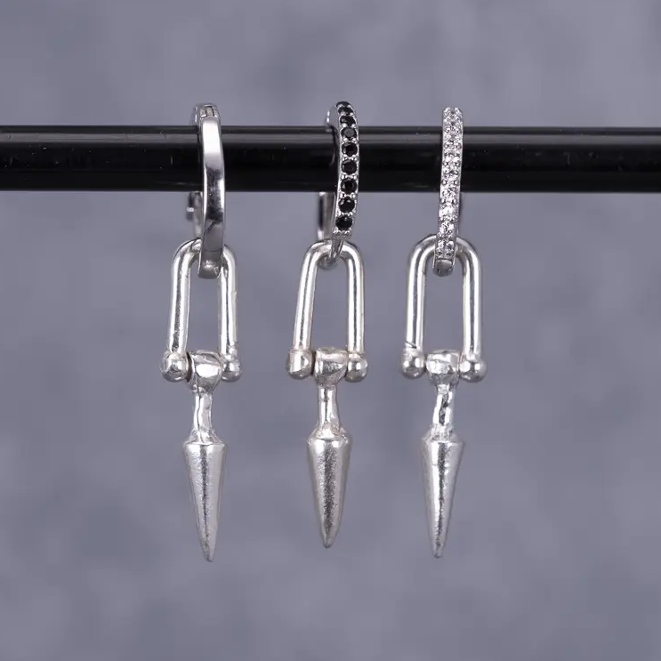 2.0 niten - örhänge L8Hasselblad