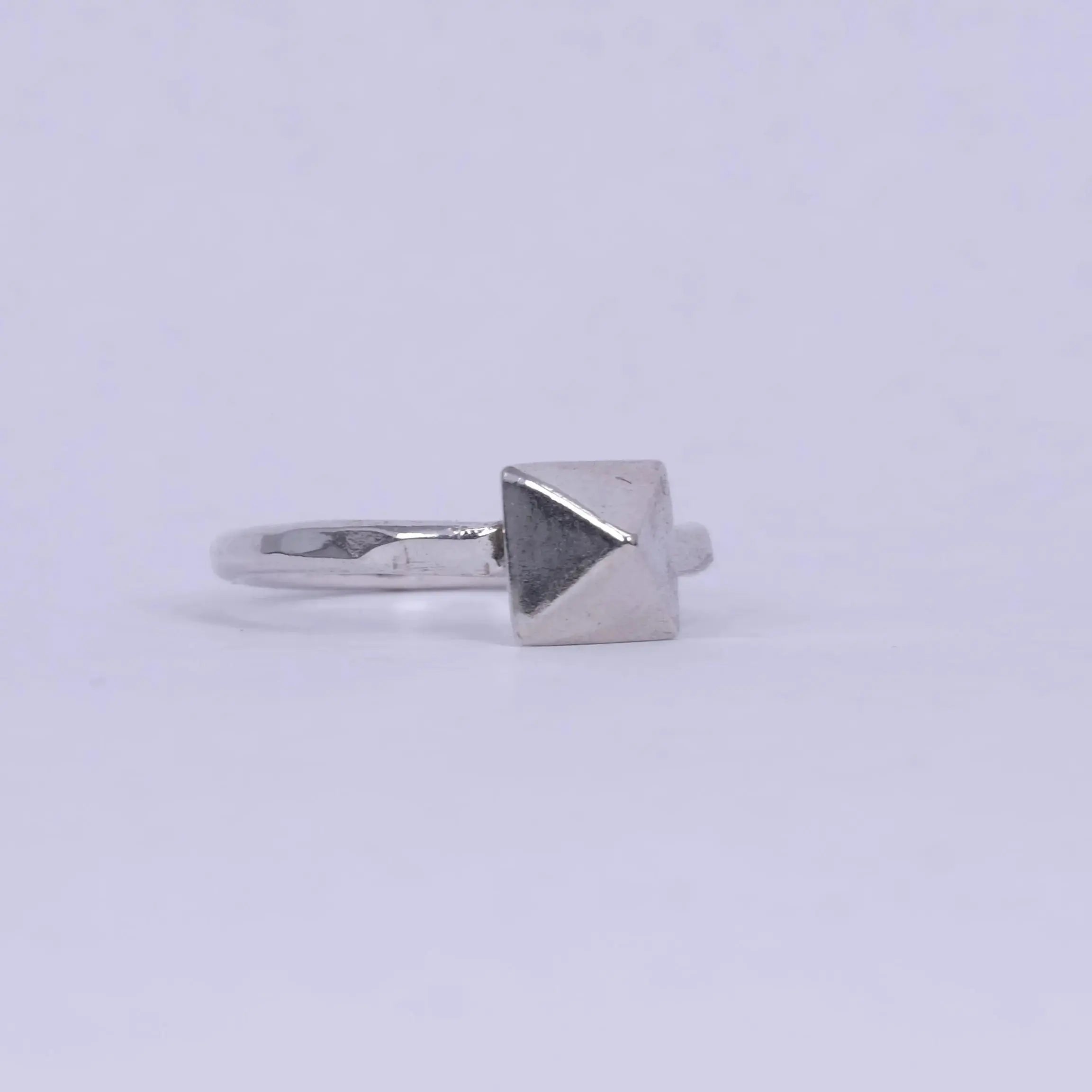 2mm valentino ring L8Hasselblad