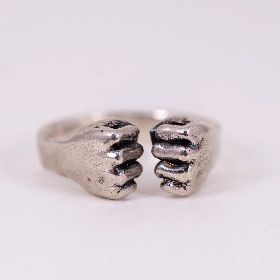 Knuten näve ring L8Hasselblad