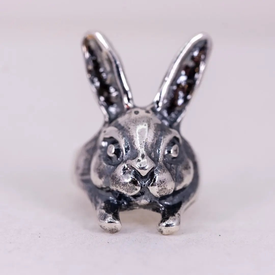 Ring - Bunny L8Hasselblad