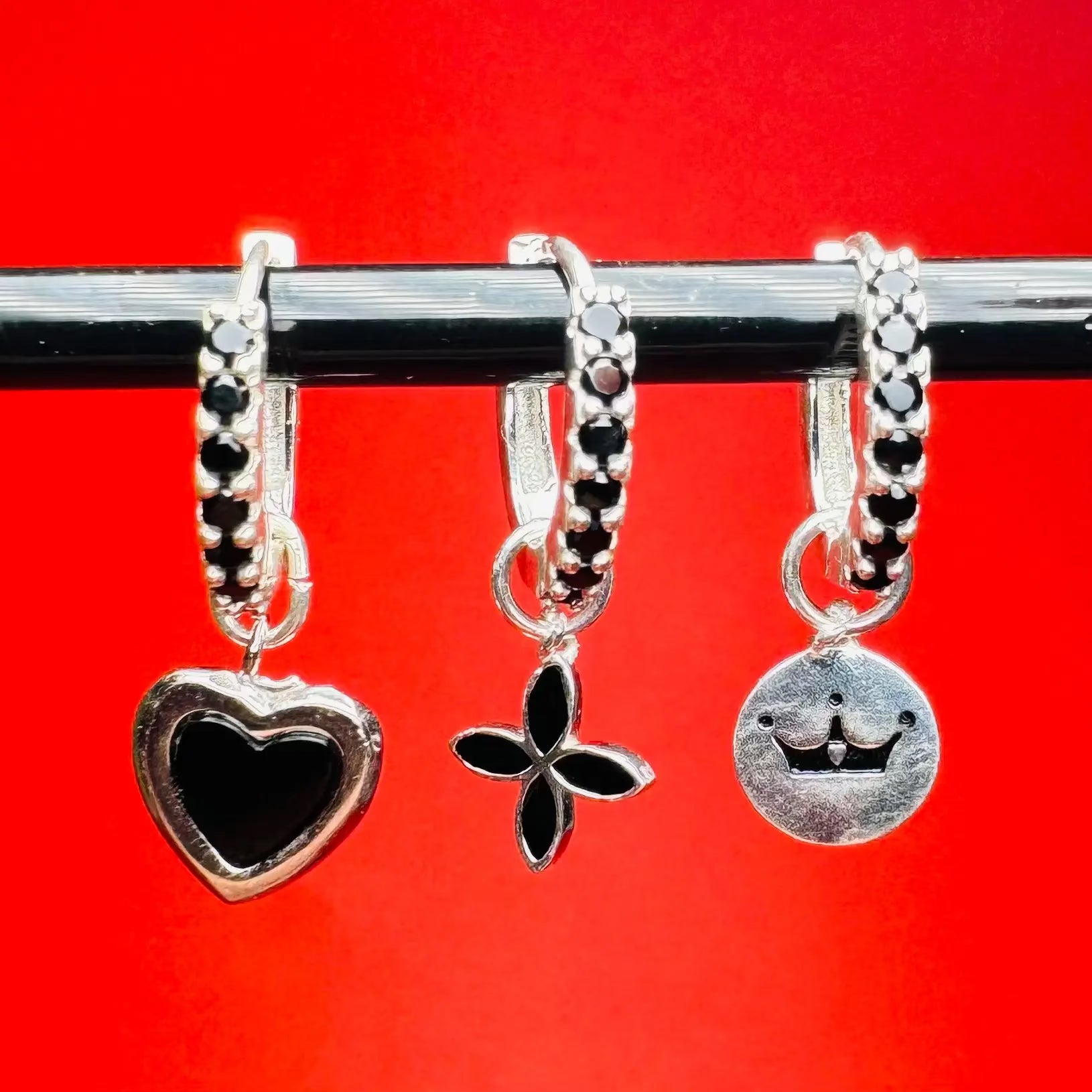 Örhängen - Noir L8Hasselblad