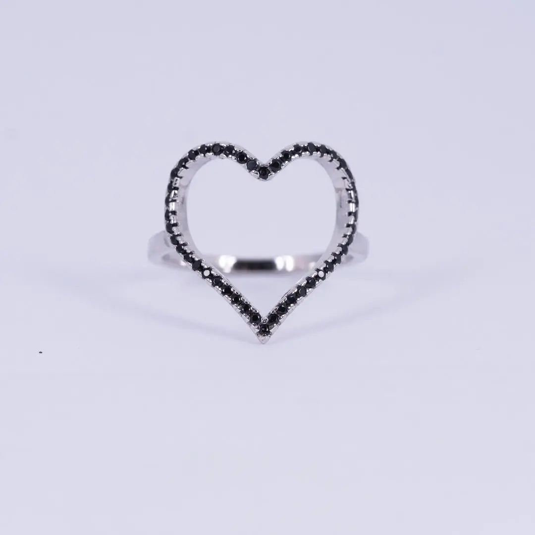 Amoria - hjärtformad silverring - L8Hasselblad