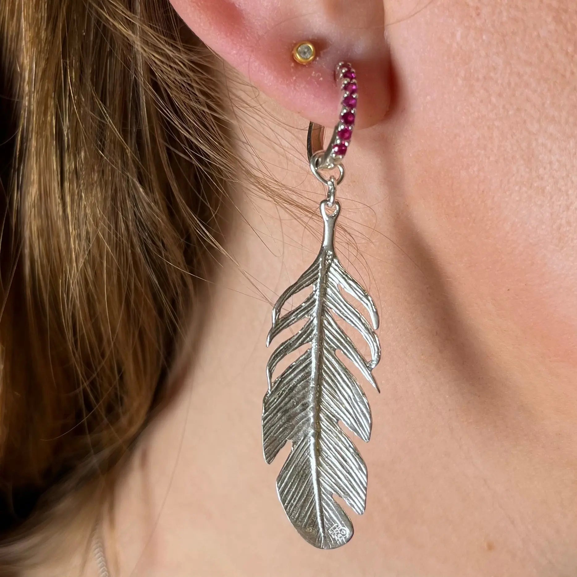 Berlock - Fjädern - L8Hasselblad