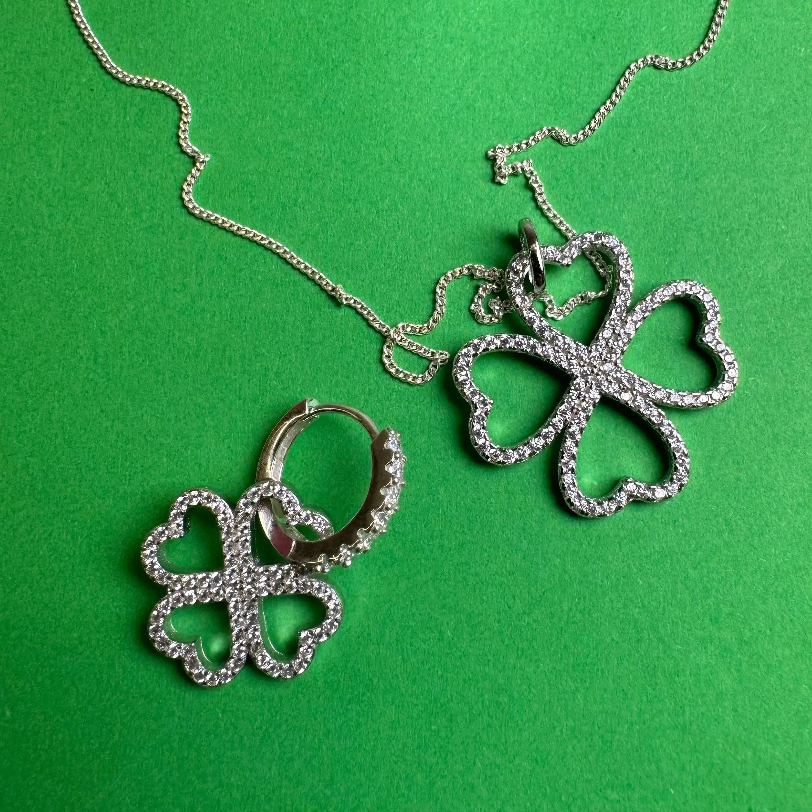 Berlock - Fyrklöver med zirkoner - L8Hasselblad