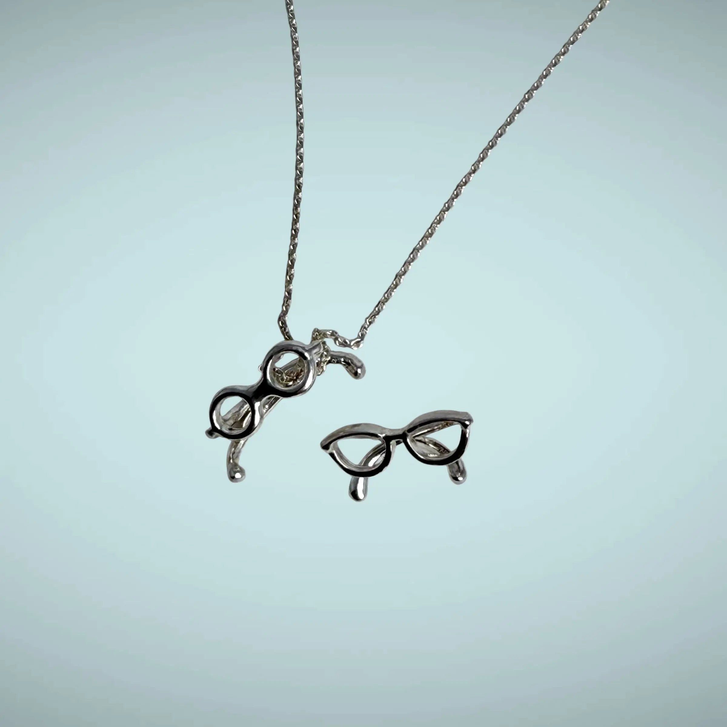 Berlock - Glasögon - L8Hasselblad