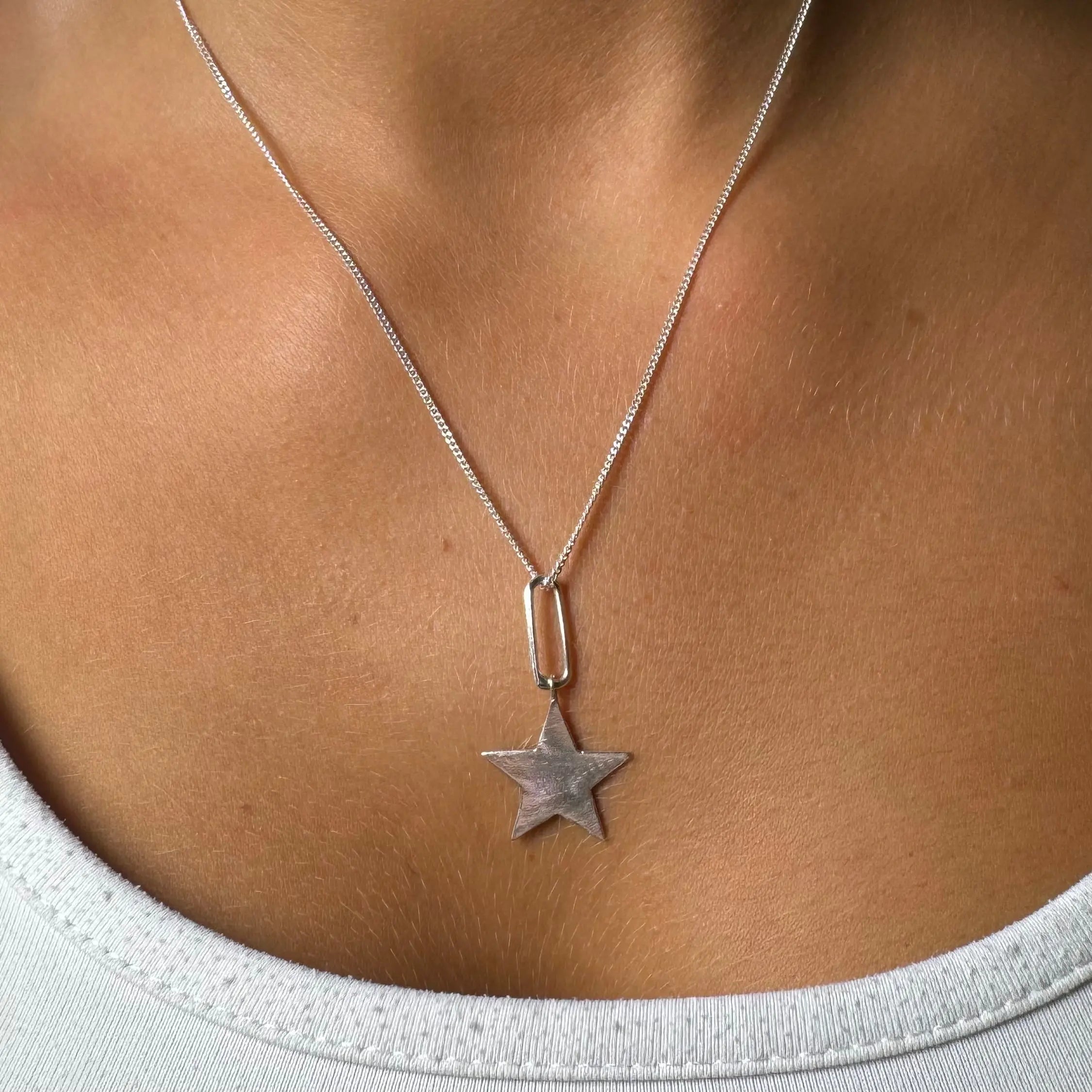 Berlock - Novastrike - L8Hasselblad