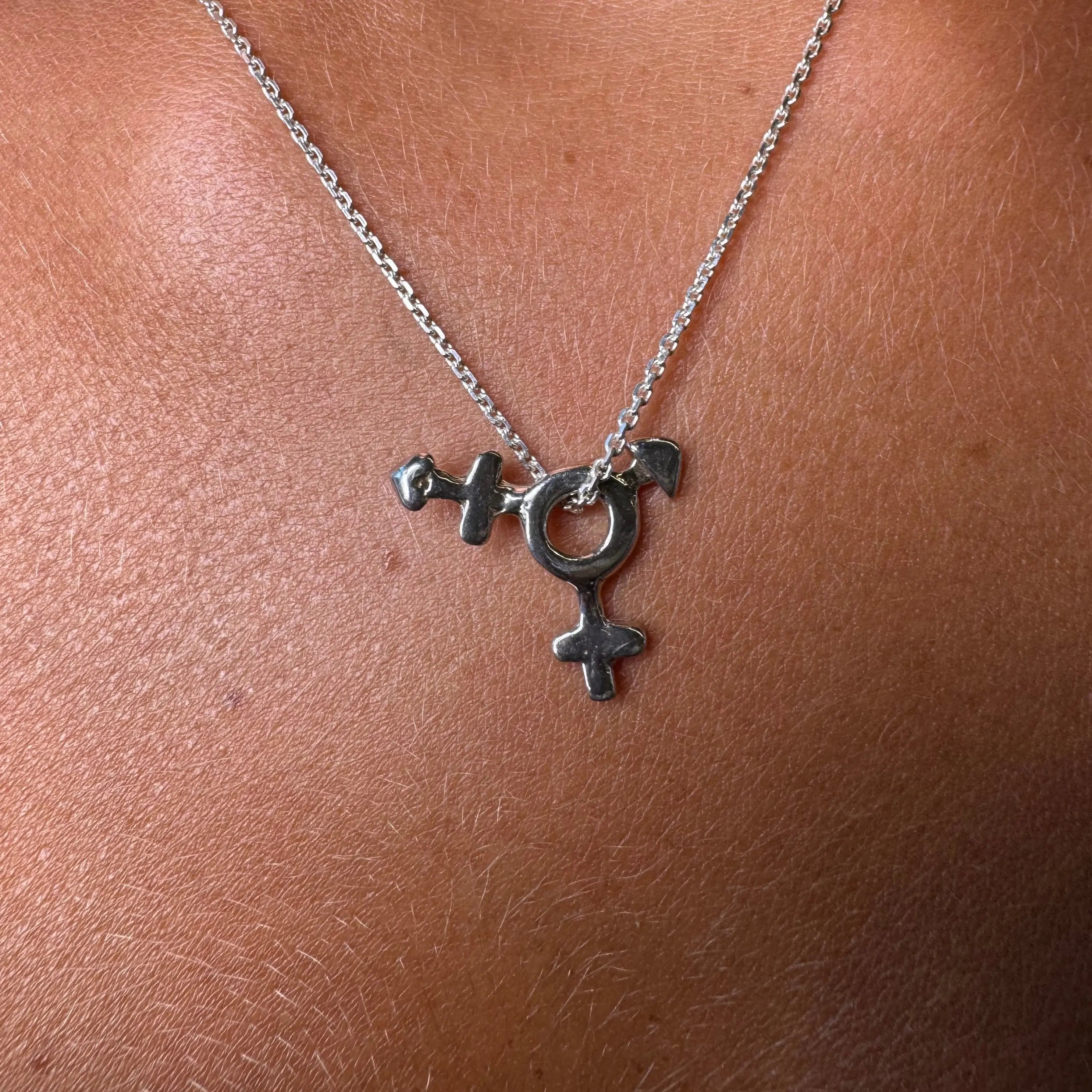 Berlock - Trans symbolen - L8Hasselblad