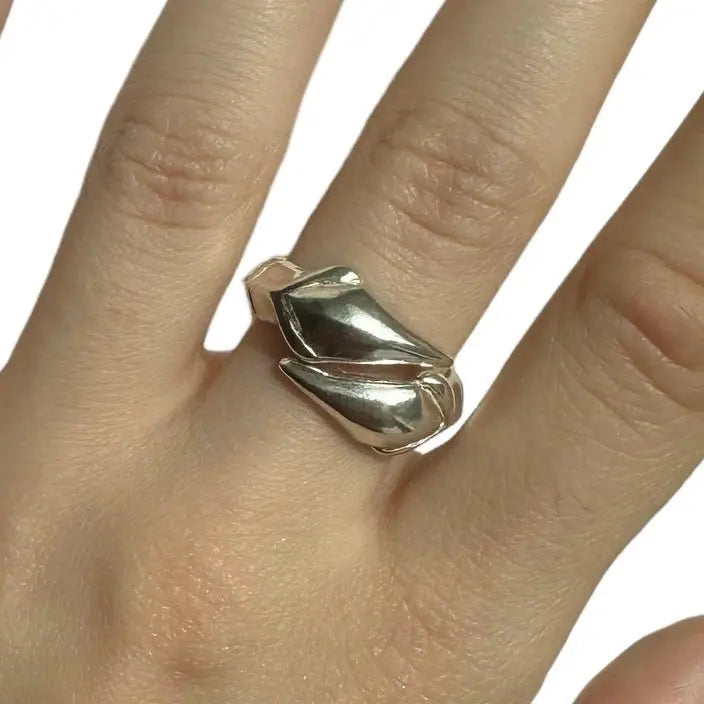 Big claw ring - L8Hasselblad