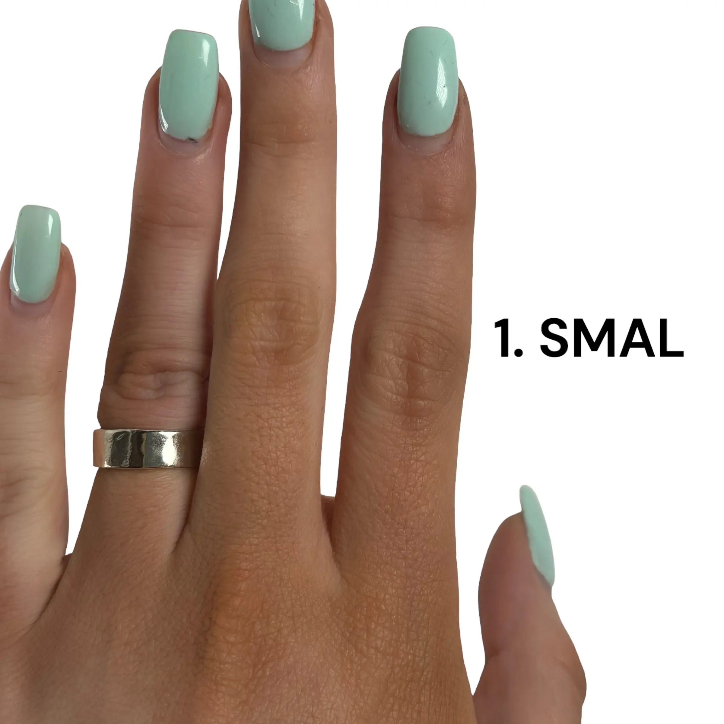 Bred silverring - stämplad - L8Hasselblad