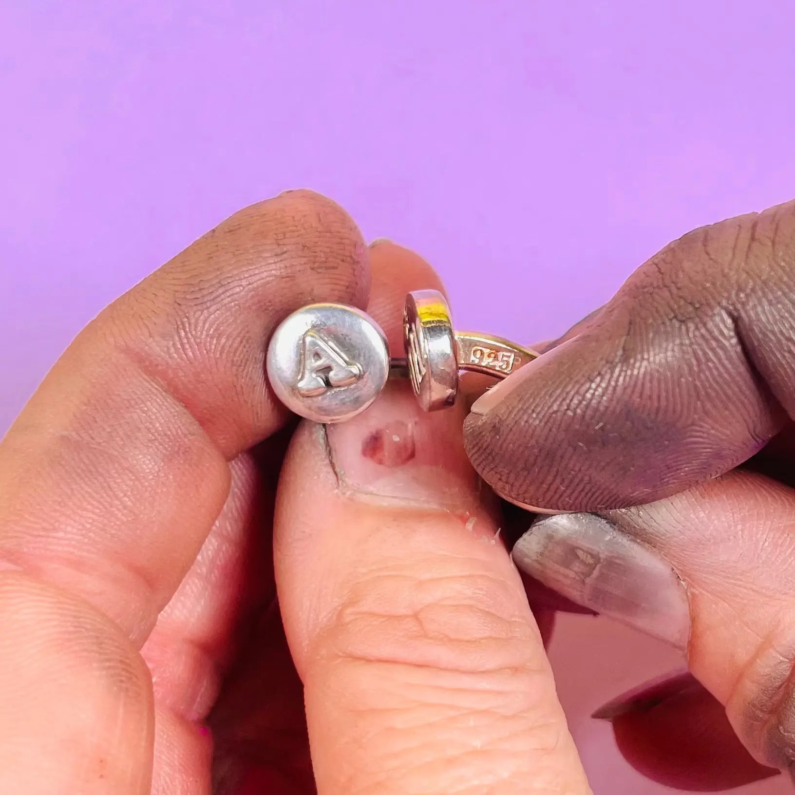 Manschettknappar - Lödda bokstäver L8Hasselblad