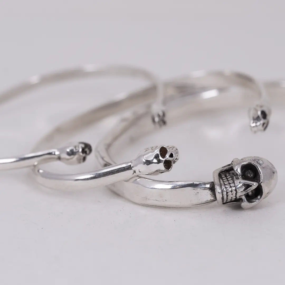 Chunky dödskallearmband - L8Hasselblad