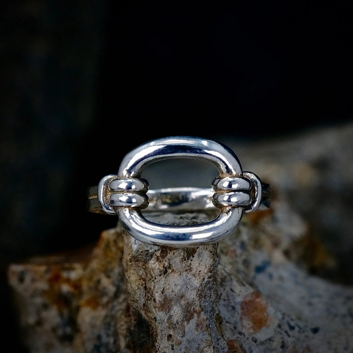 Classy Chic - Ring L8Hasselblad