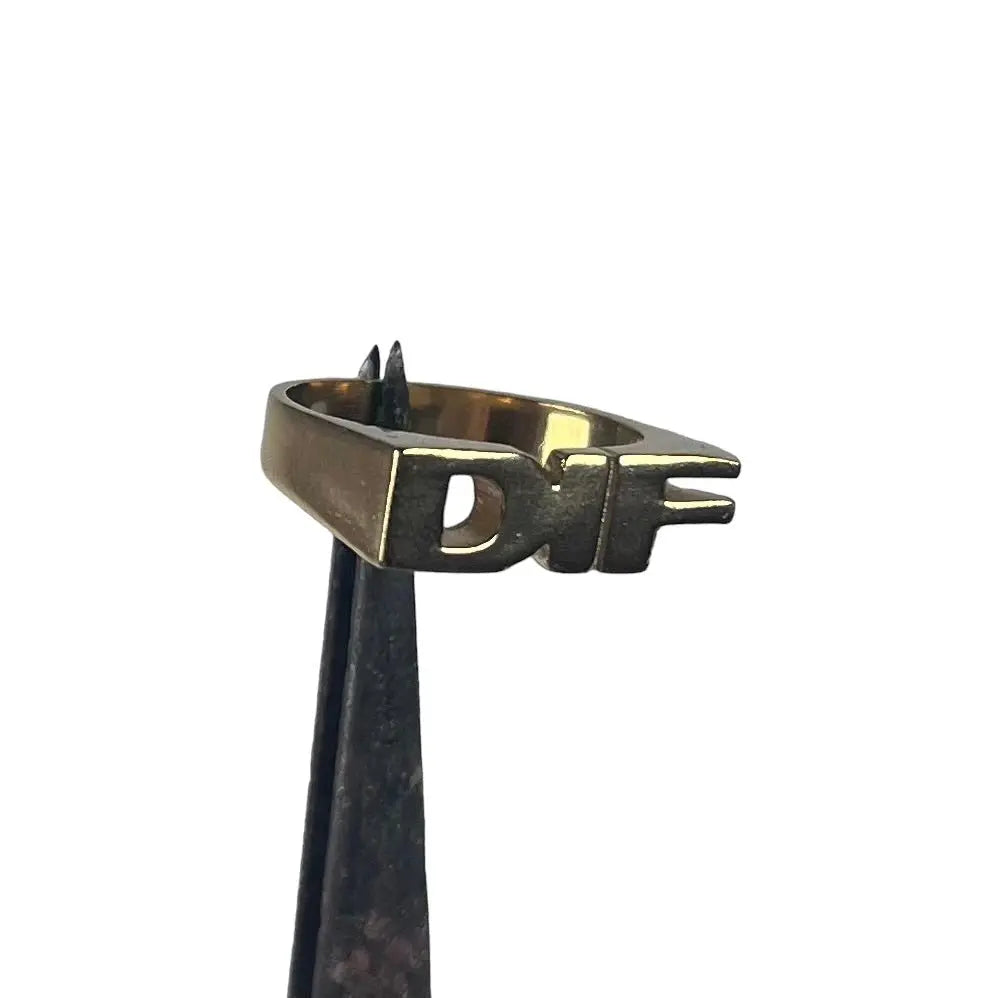 DIF - Ring Guld - L8Hasselblad