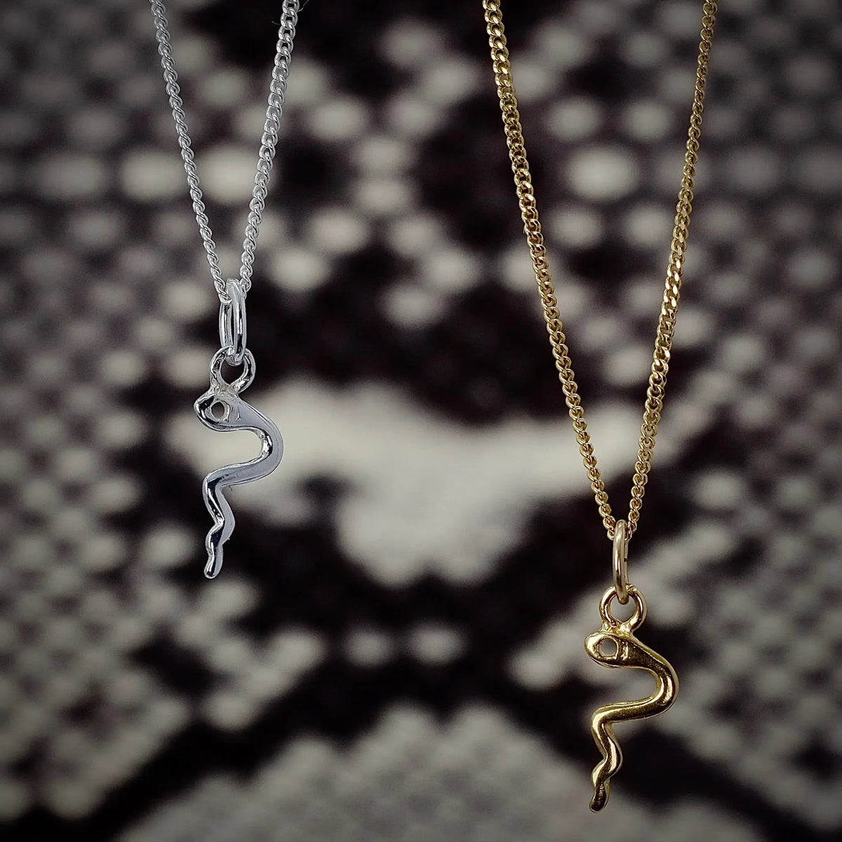Lilla Ormen - Halsband L8Hasselblad