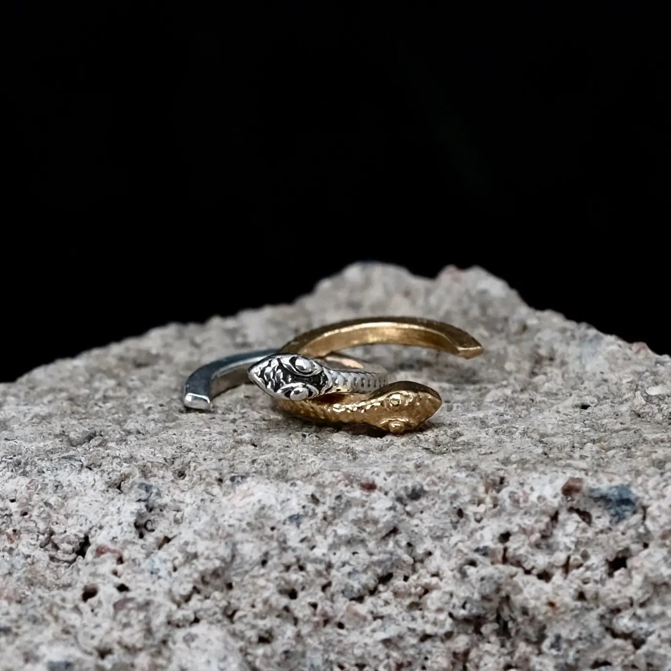 Snake Bite - Earcuff L8Hasselblad