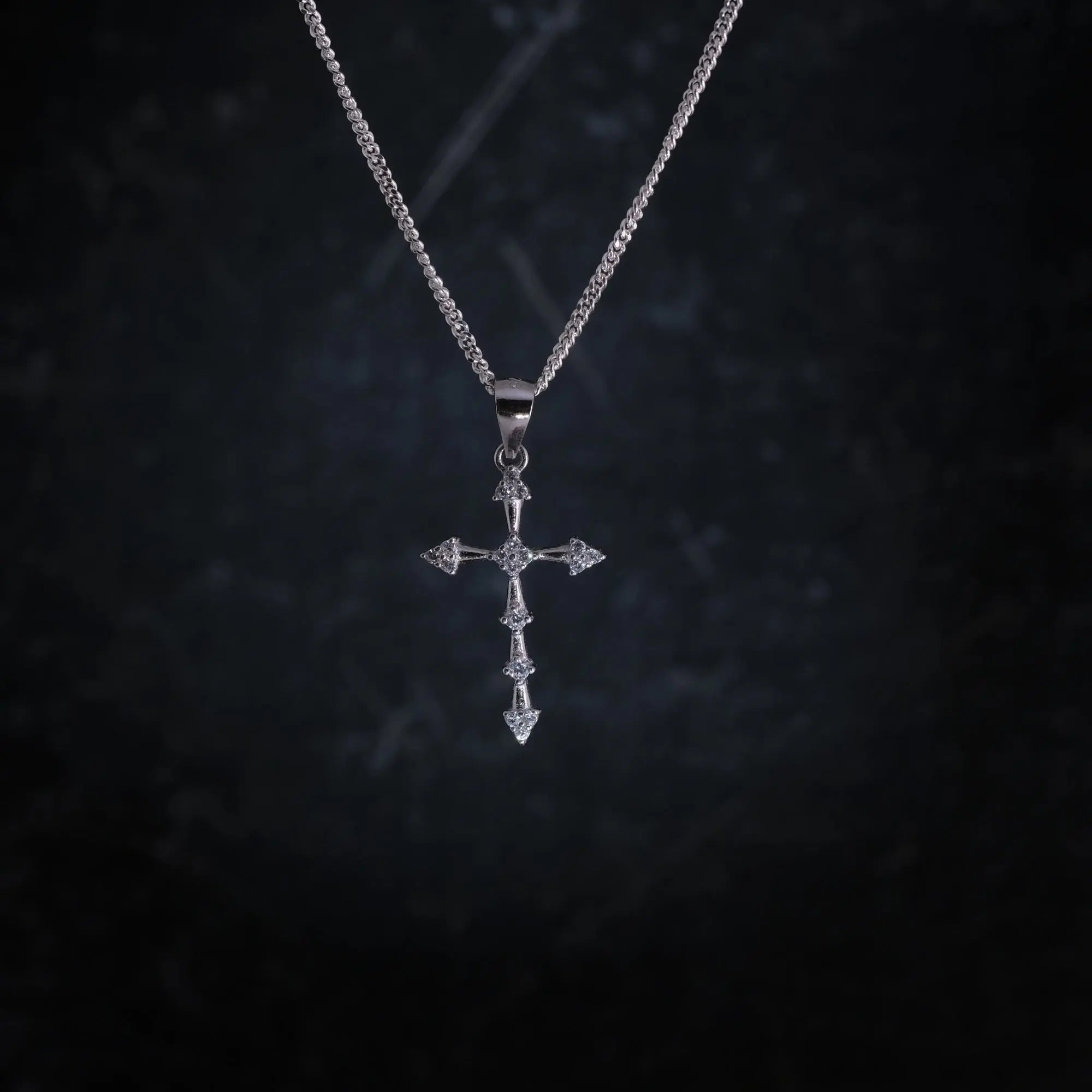 Crown cross - Halsband L8Hasselblad