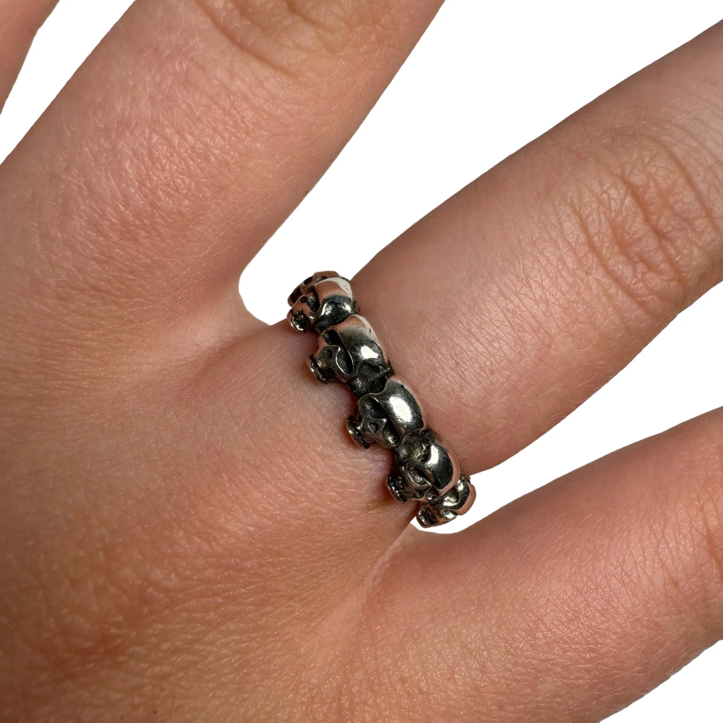 Dödskallering i allians - L8Hasselblad