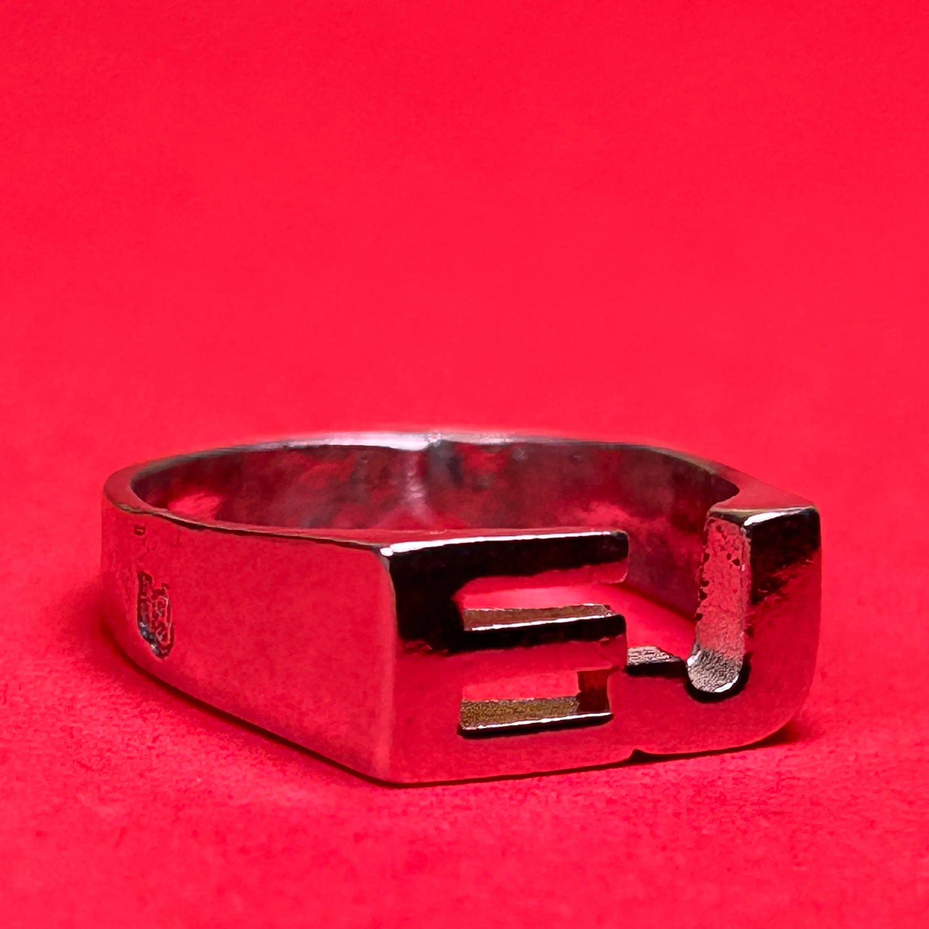 EJ - ring - L8Hasselblad