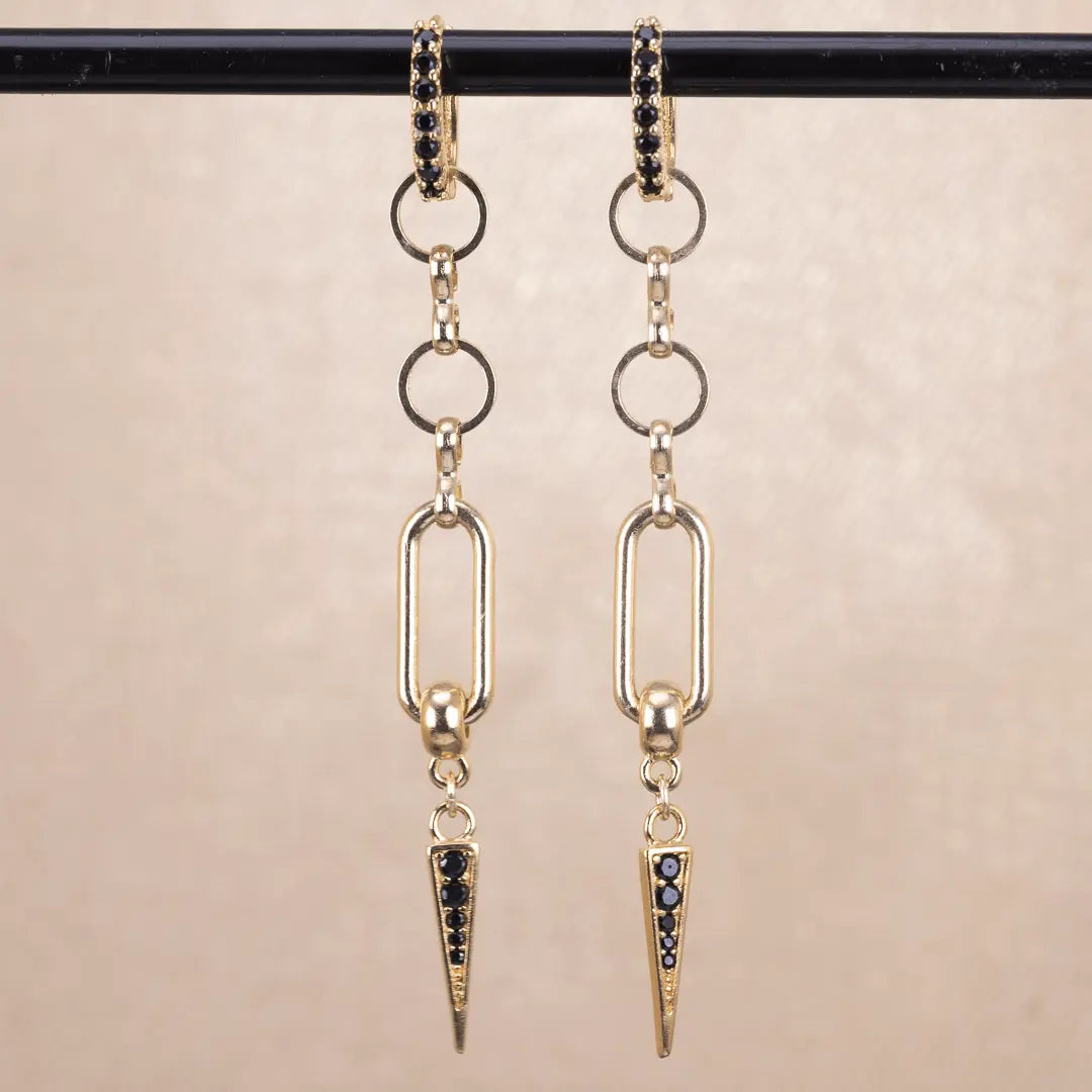 Ella - hängande örhänge med zirkontagg - gulddoublé - L8Hasselblad