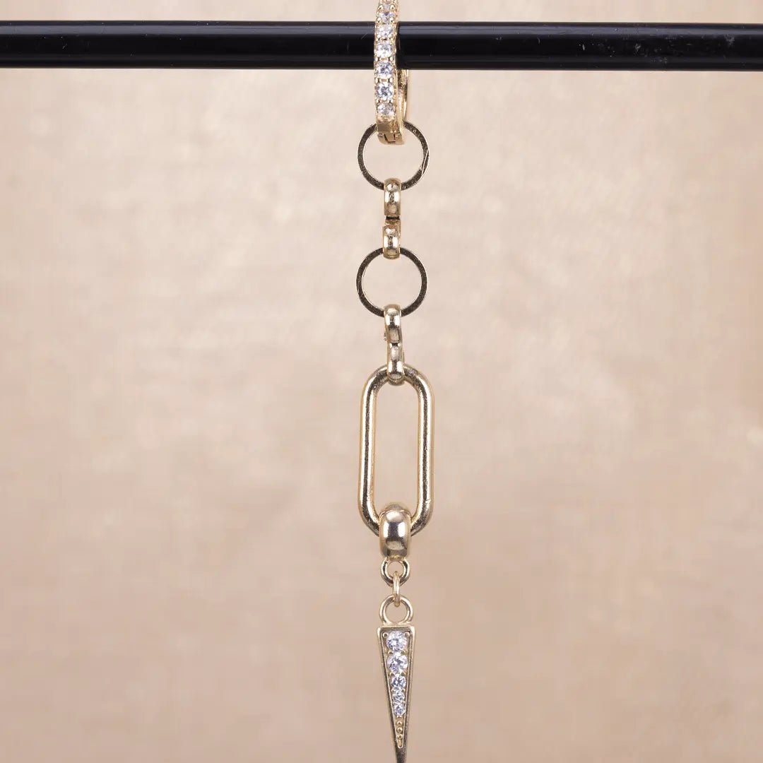 Ella - hängande örhänge med zirkontagg - gulddoublé - L8Hasselblad