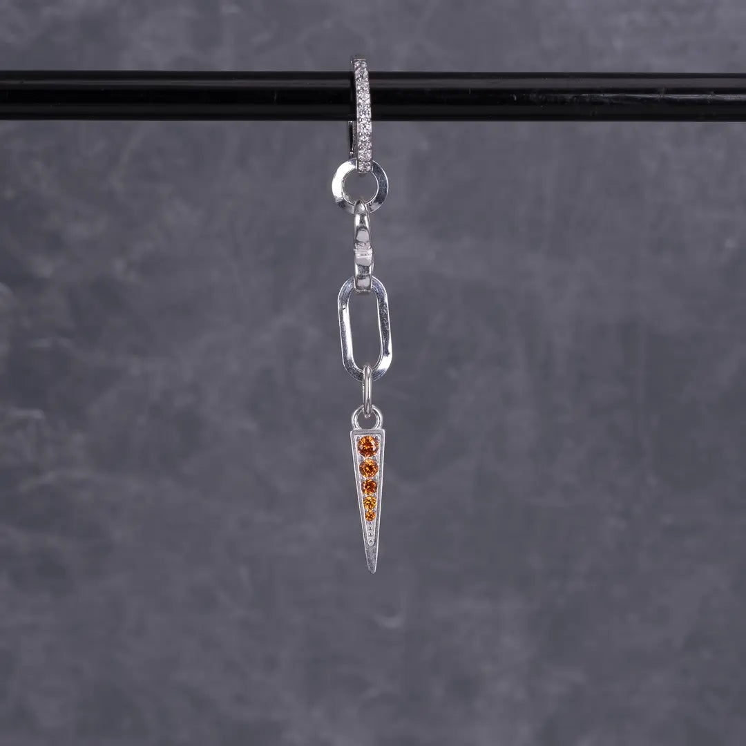 Ella - kort hängande örhänge med zirkontagg - silver L8Hasselblad