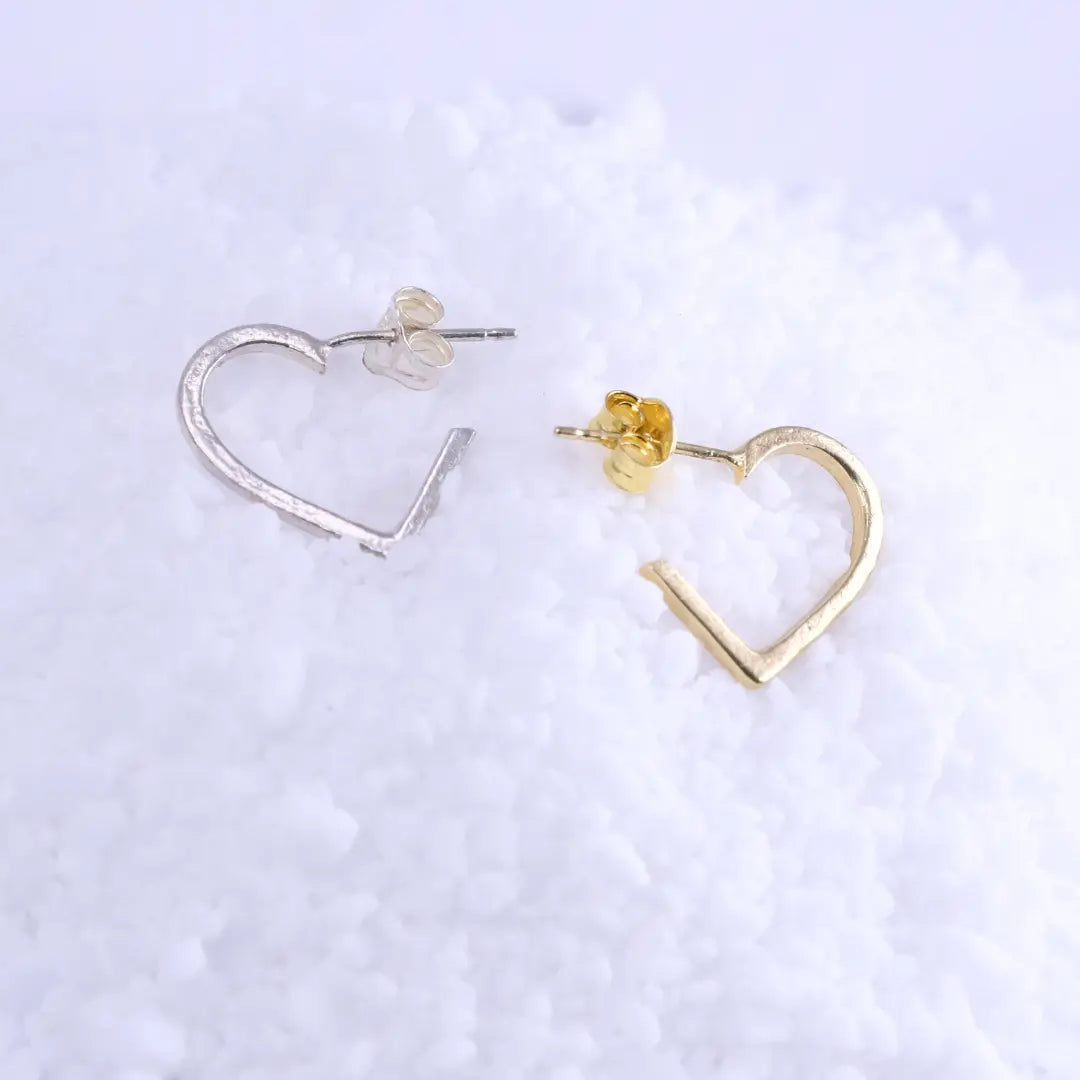 Outline Heart - Stiftörhänge L8Hasselblad