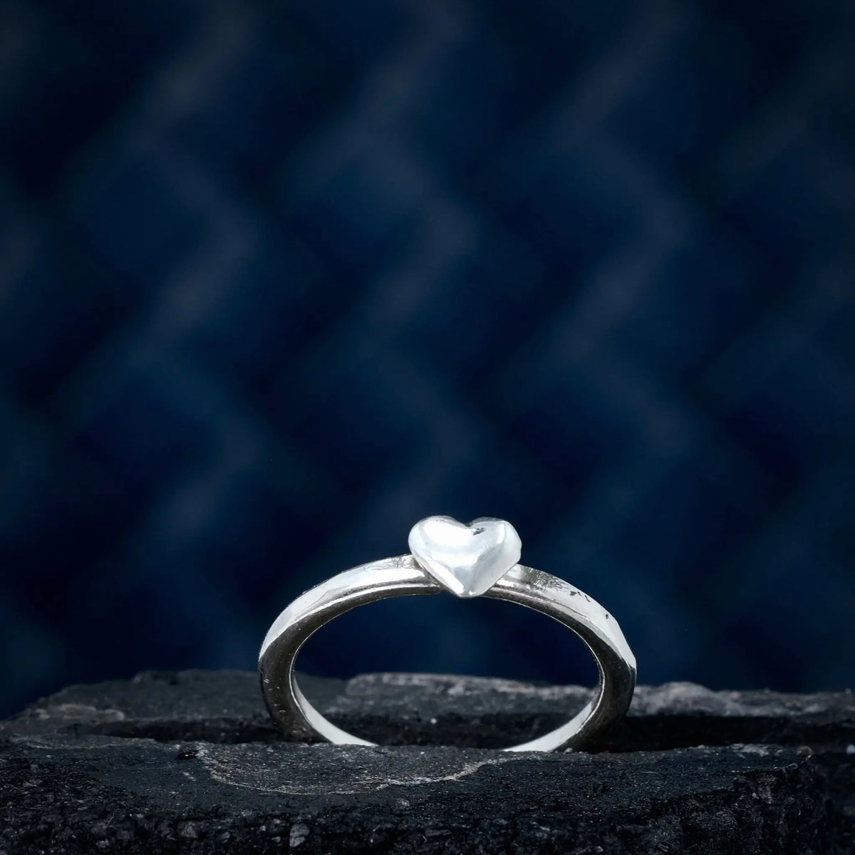 Enkelt Hjärta - 2mm Ring L8Hasselblad