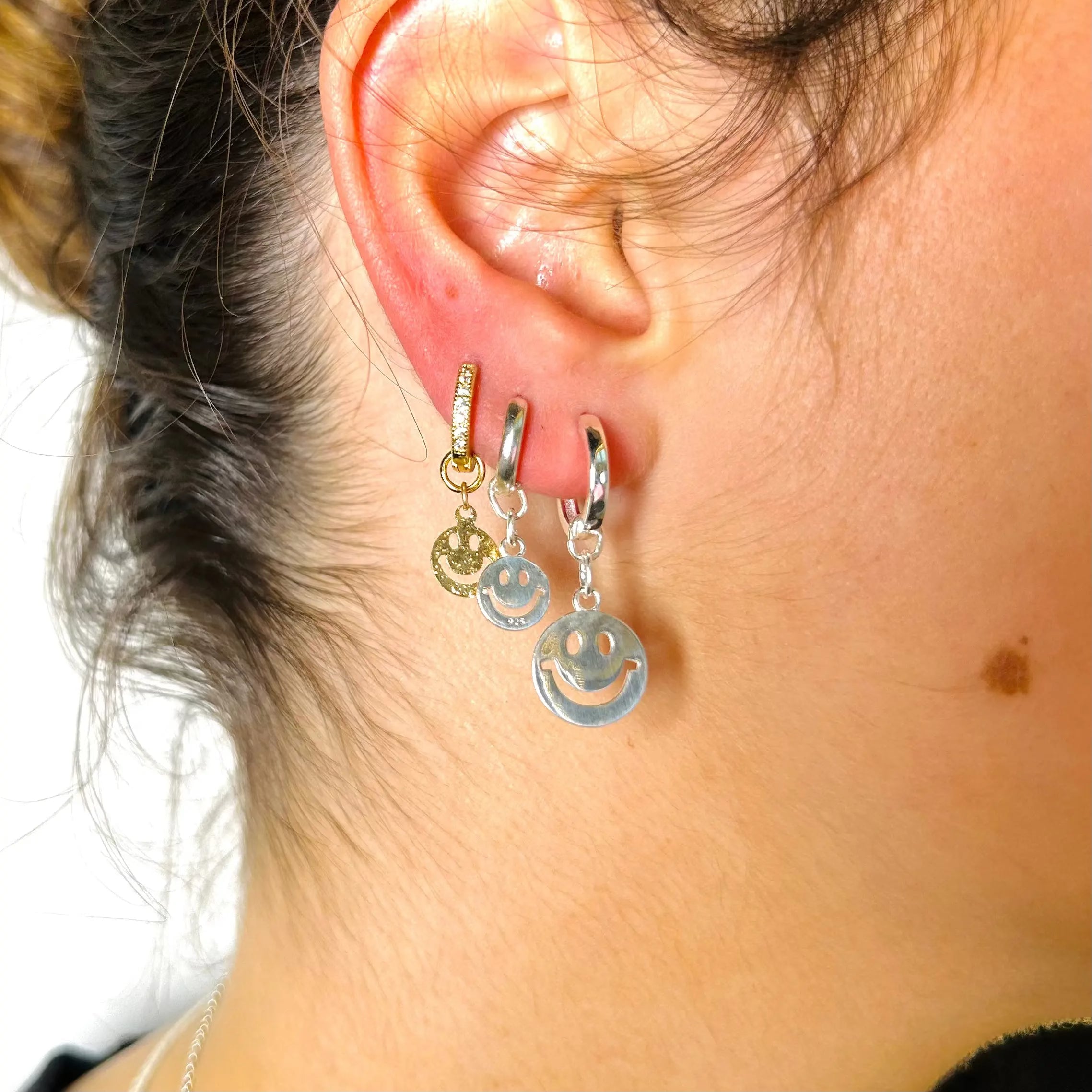 Örhänge - Hängande Smiley L8Hasselblad