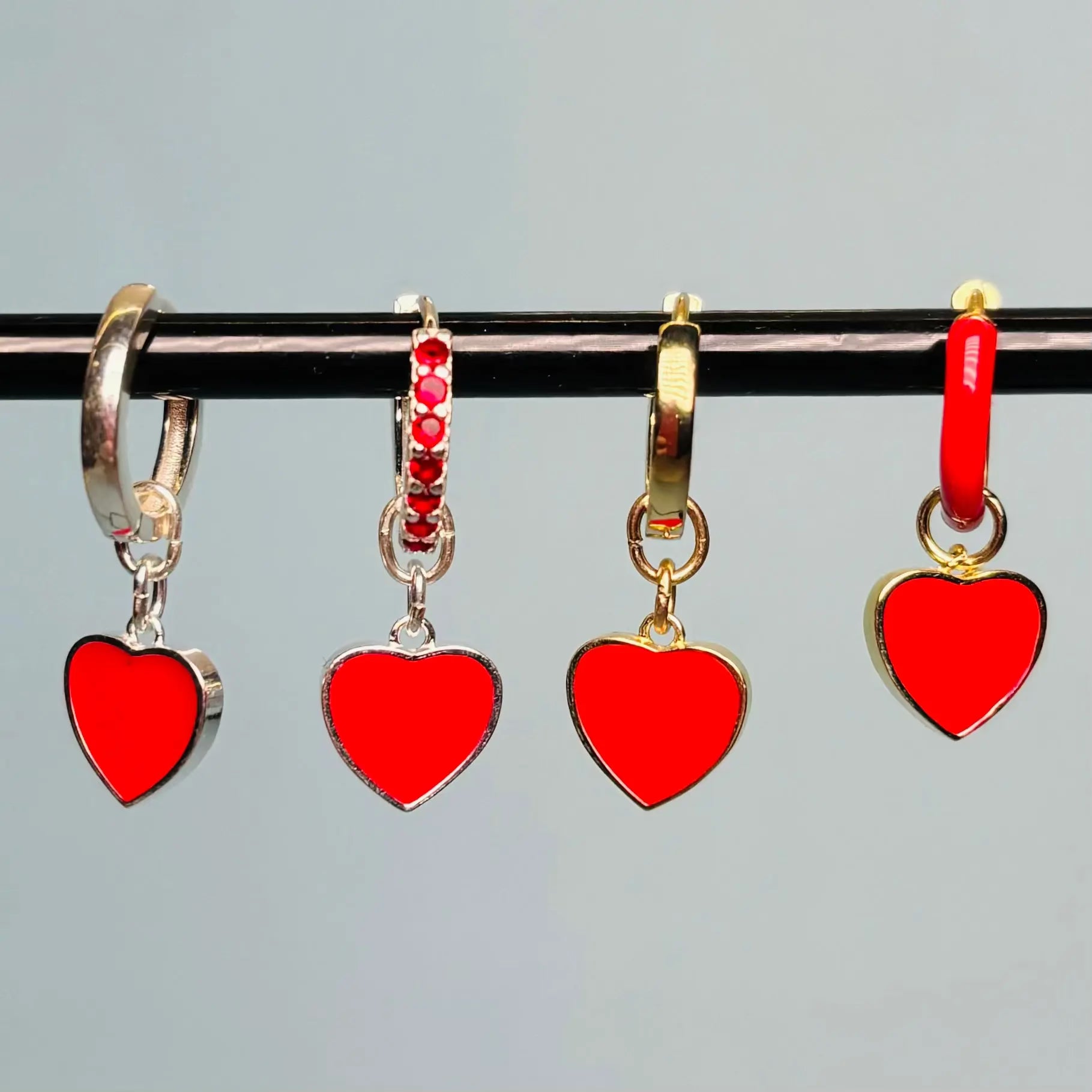 Örhänge - Röda Hjärtan Tuggummi L8Hasselblad