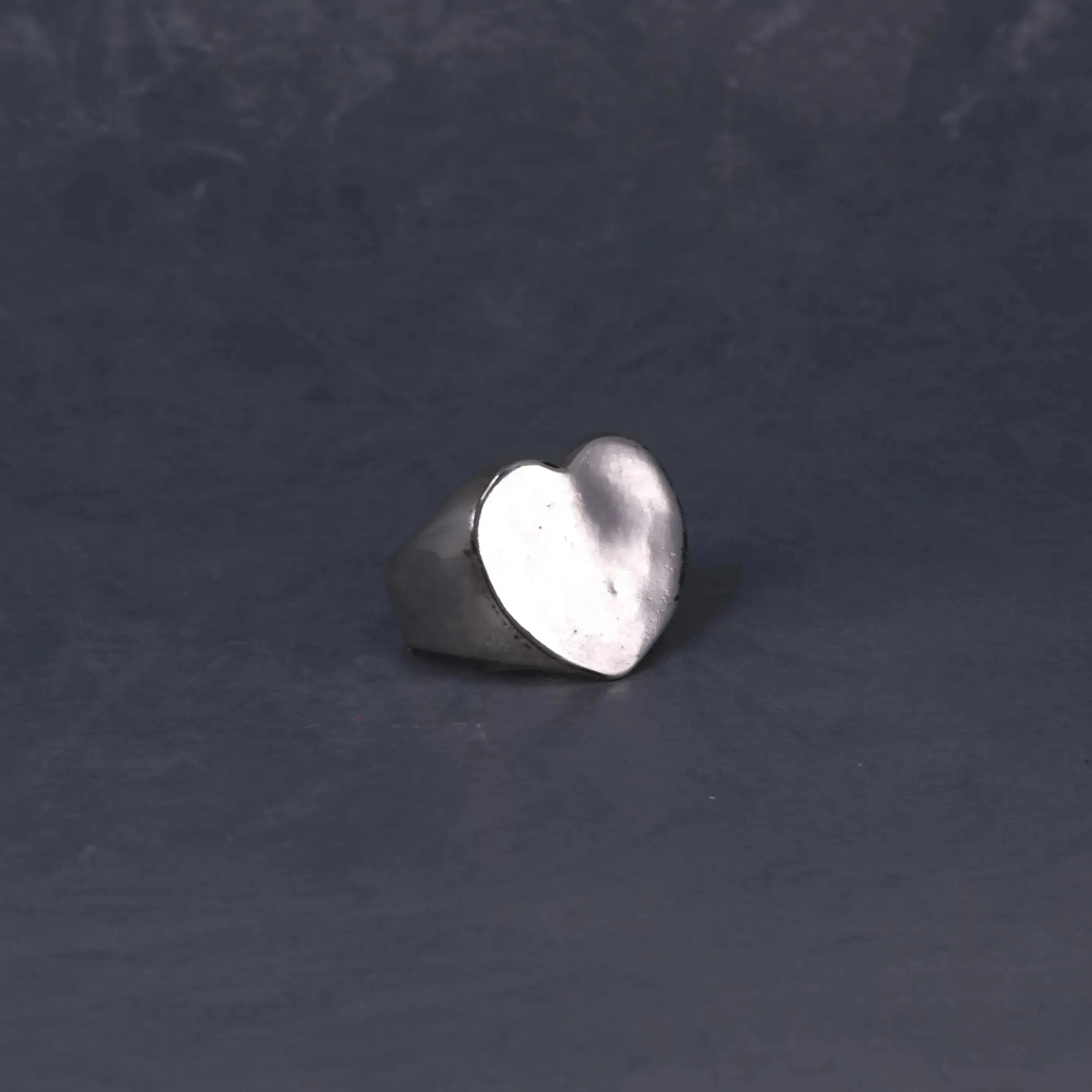 FKN Heart Ring L8Hasselblad