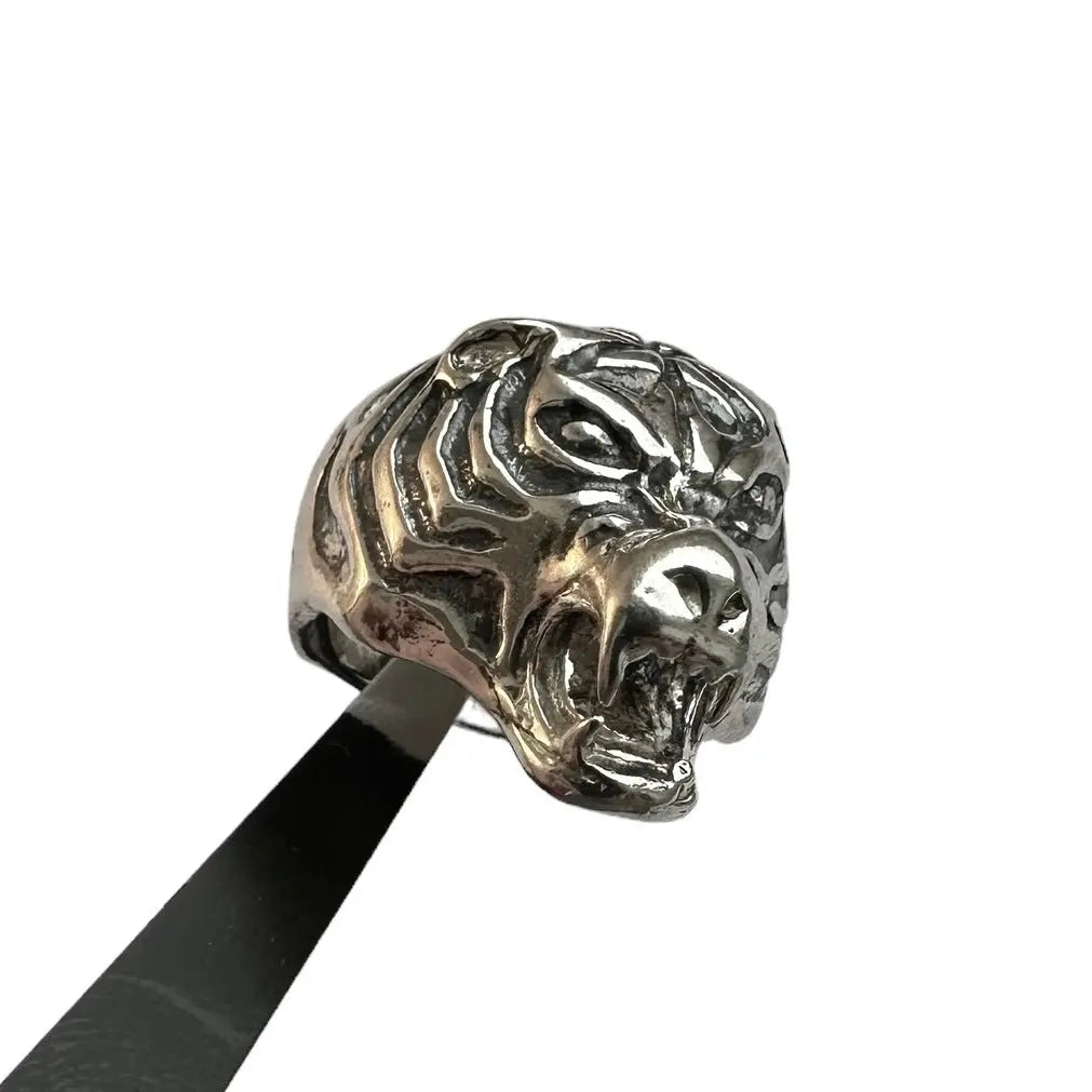 Farlig tigerring - L8Hasselblad