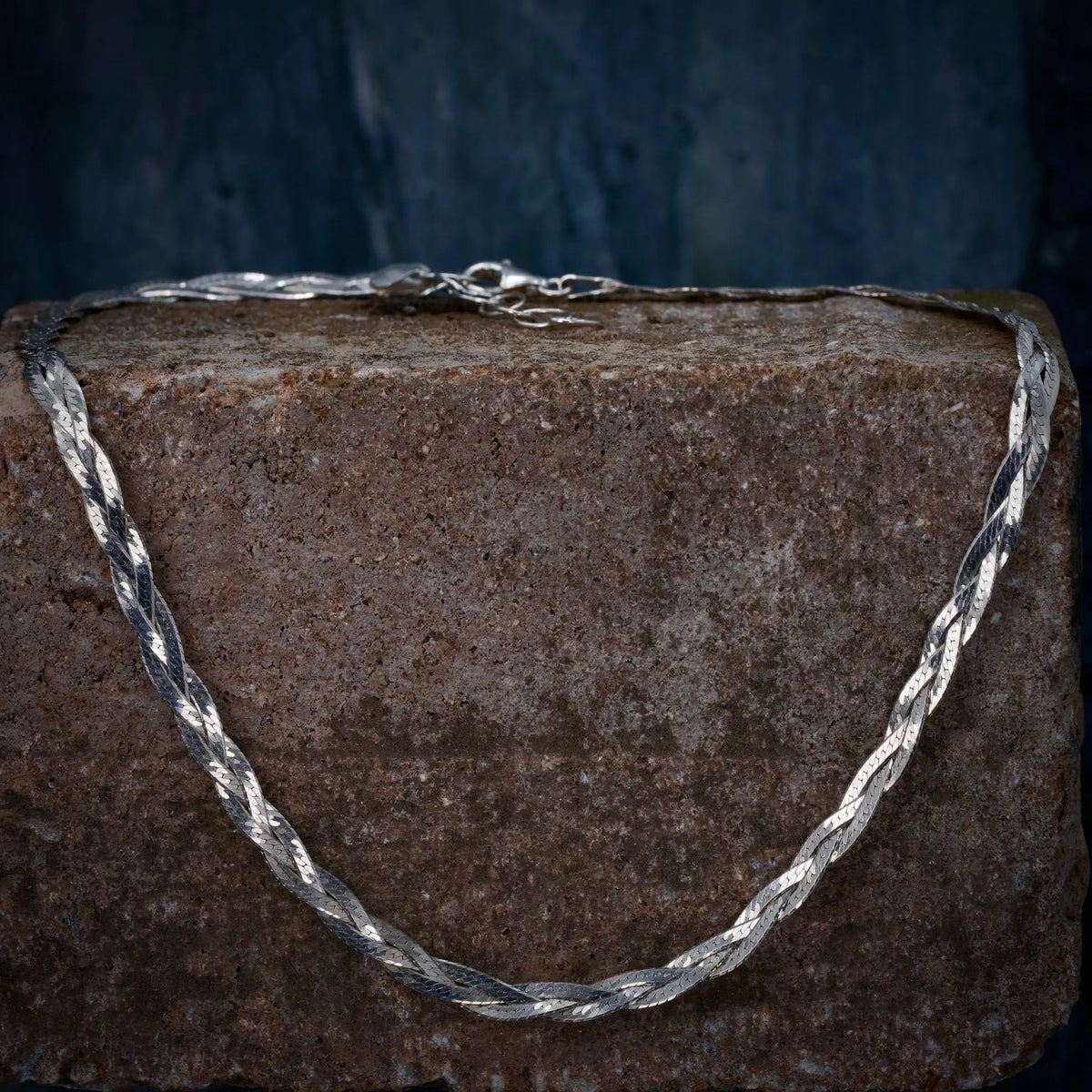 Flätad Länk - Halsband L8Hasselblad