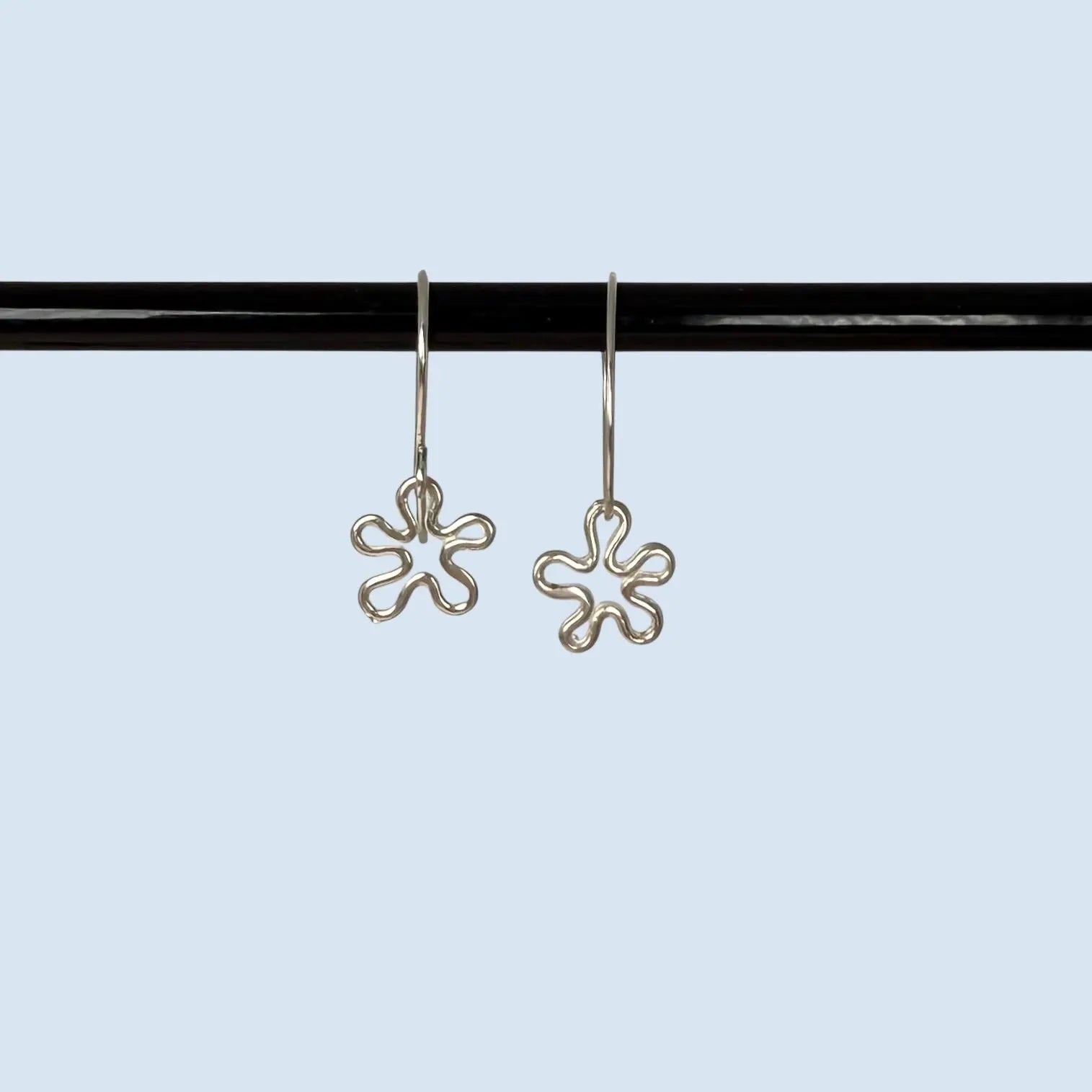 Flora - silverörhängen - L8Hasselblad