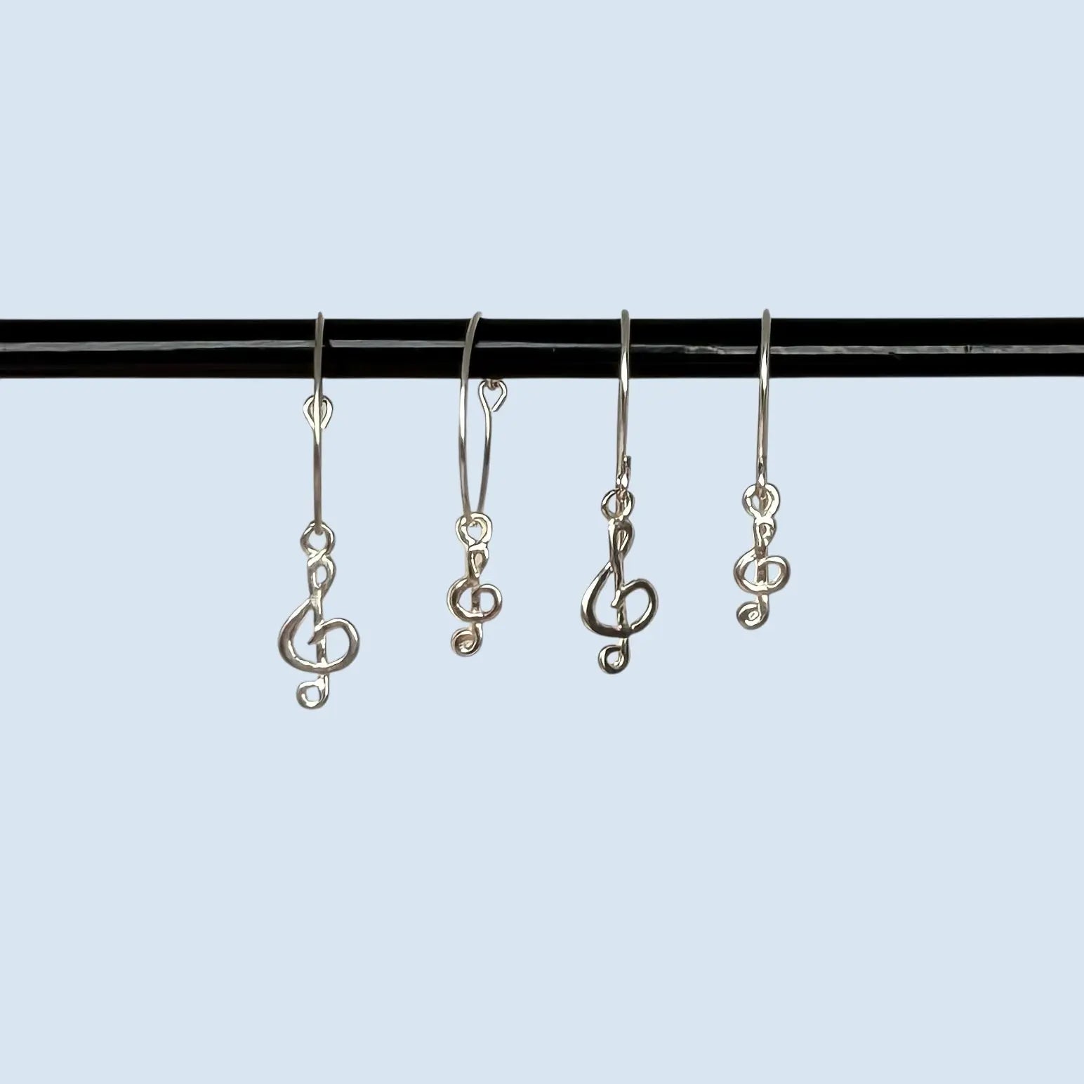 G - klav - silverörhängen - L8Hasselblad