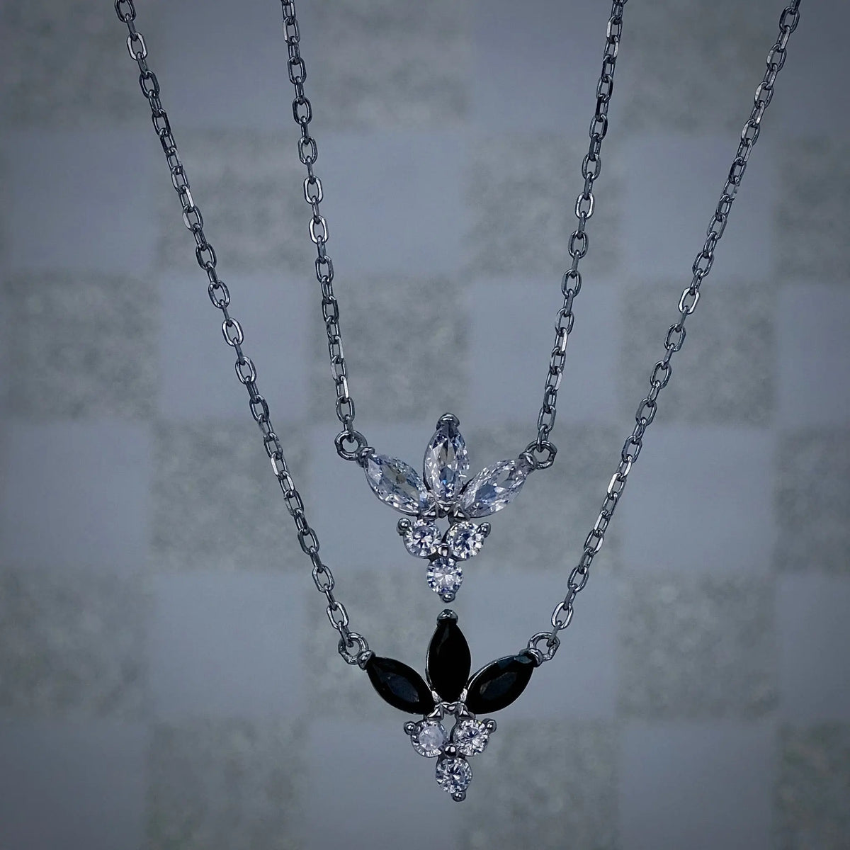 Glamour Blomma - Halsband L8Hasselblad