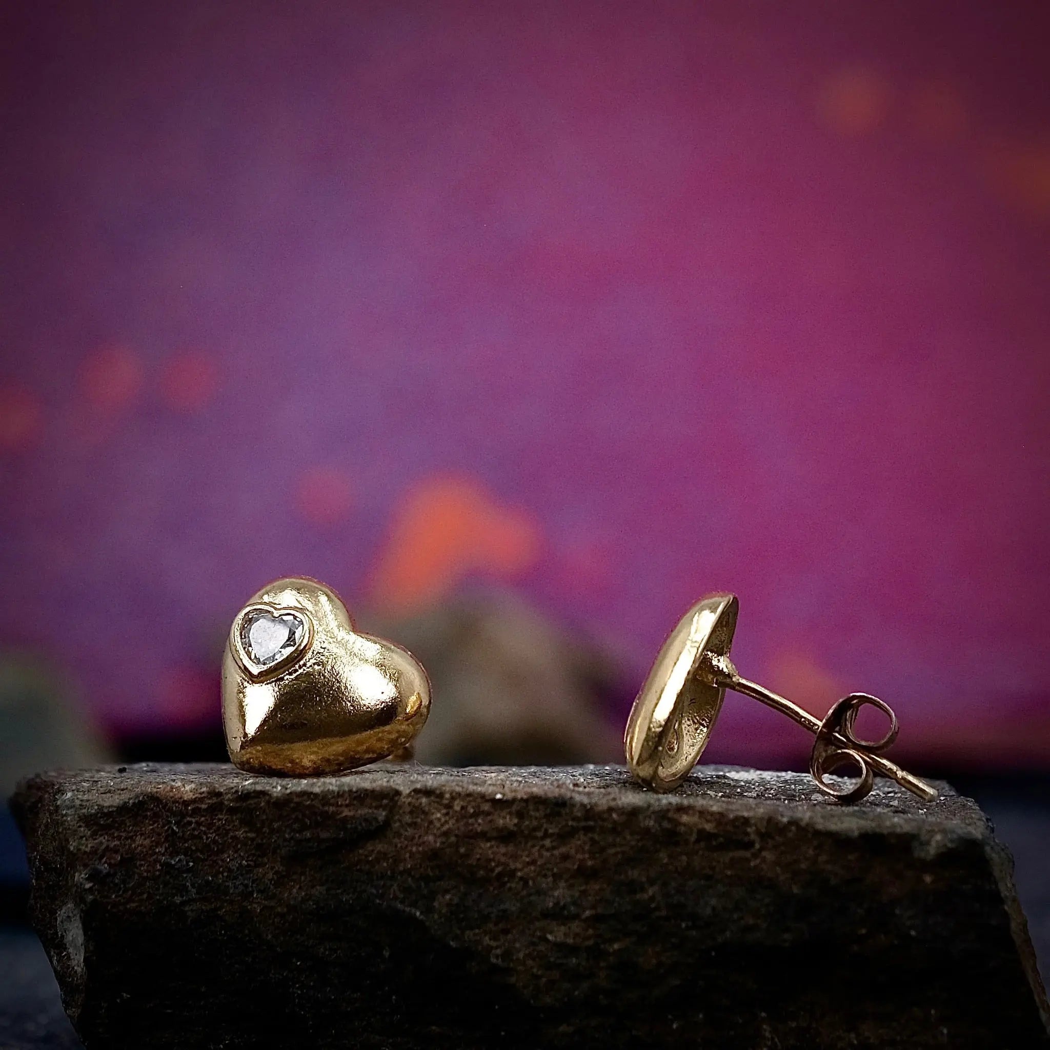 Golden Spark Heart - Stiftörhänge L8Hasselblad
