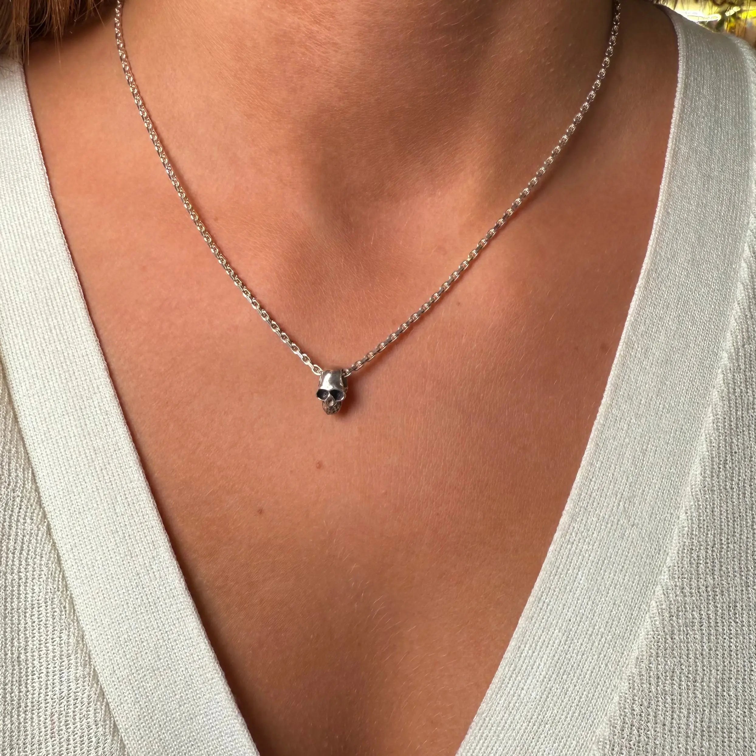 Halsband - 2.0 Monterad dödskalle - L8Hasselblad