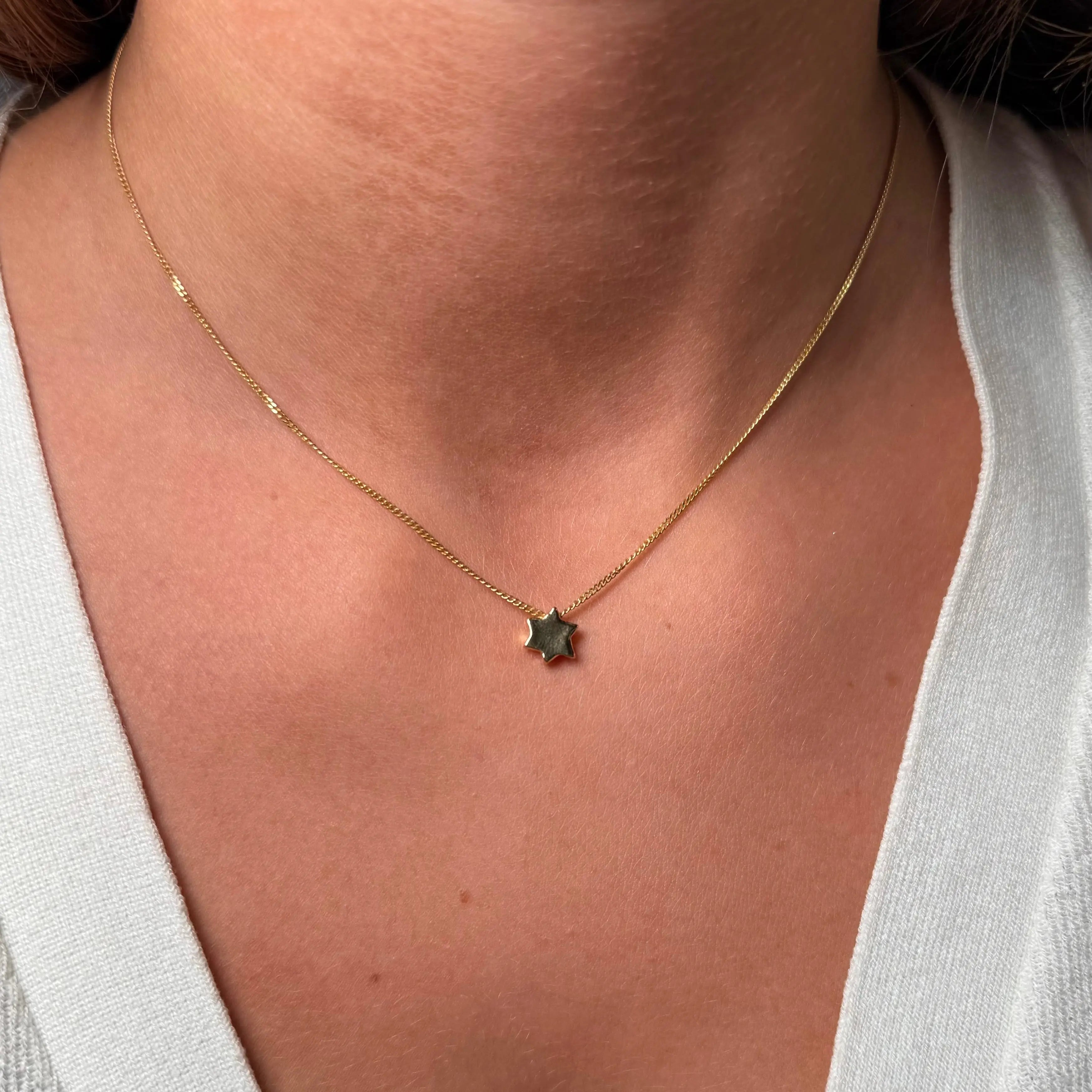 Halsband - Liten davidsstjärna - L8Hasselblad