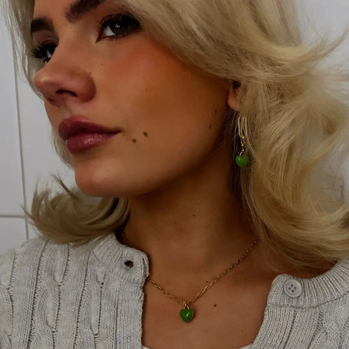 Halsband - Rainbow heart gulddoublé - L8Hasselblad