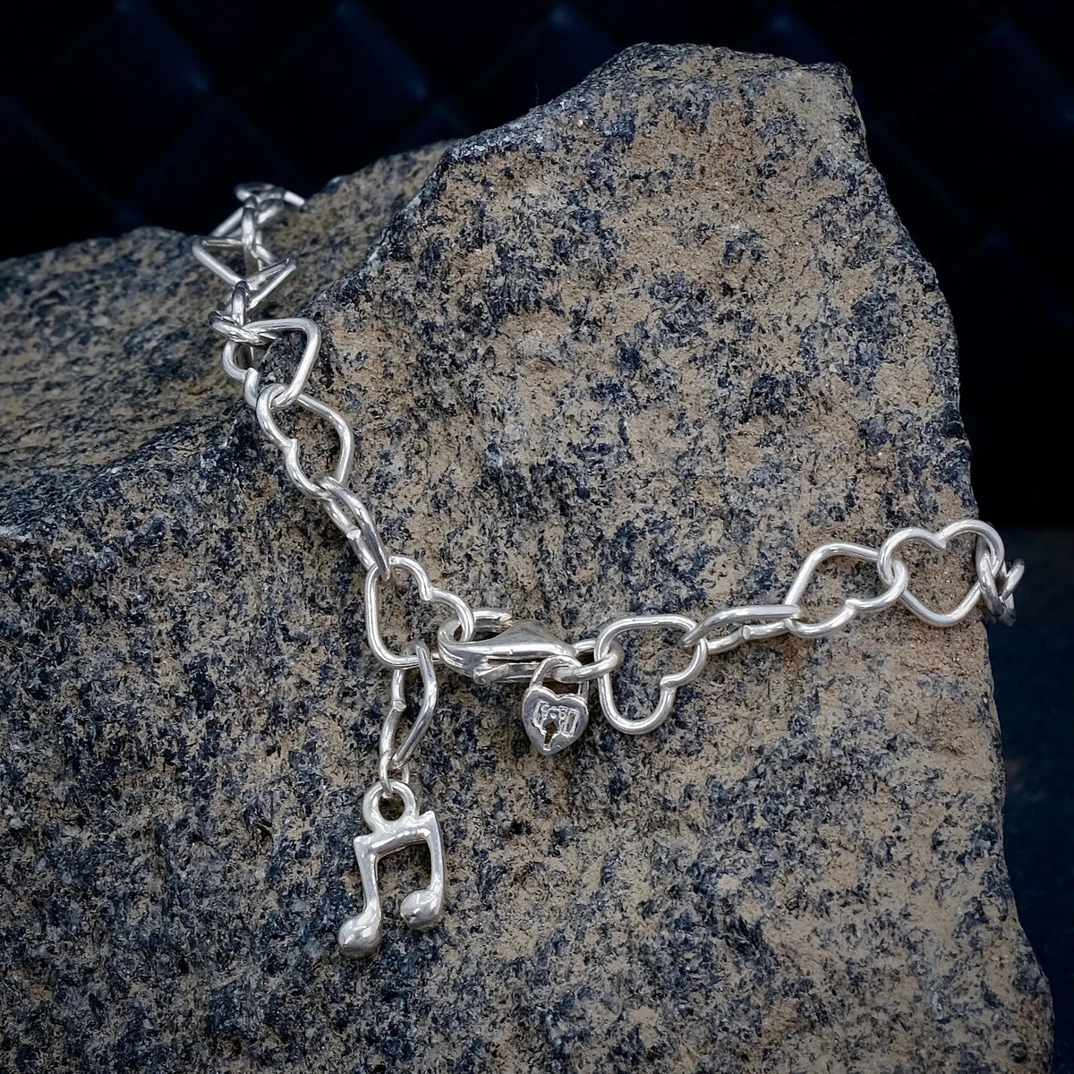 Hjärtlänk - Armband L8Hasselblad