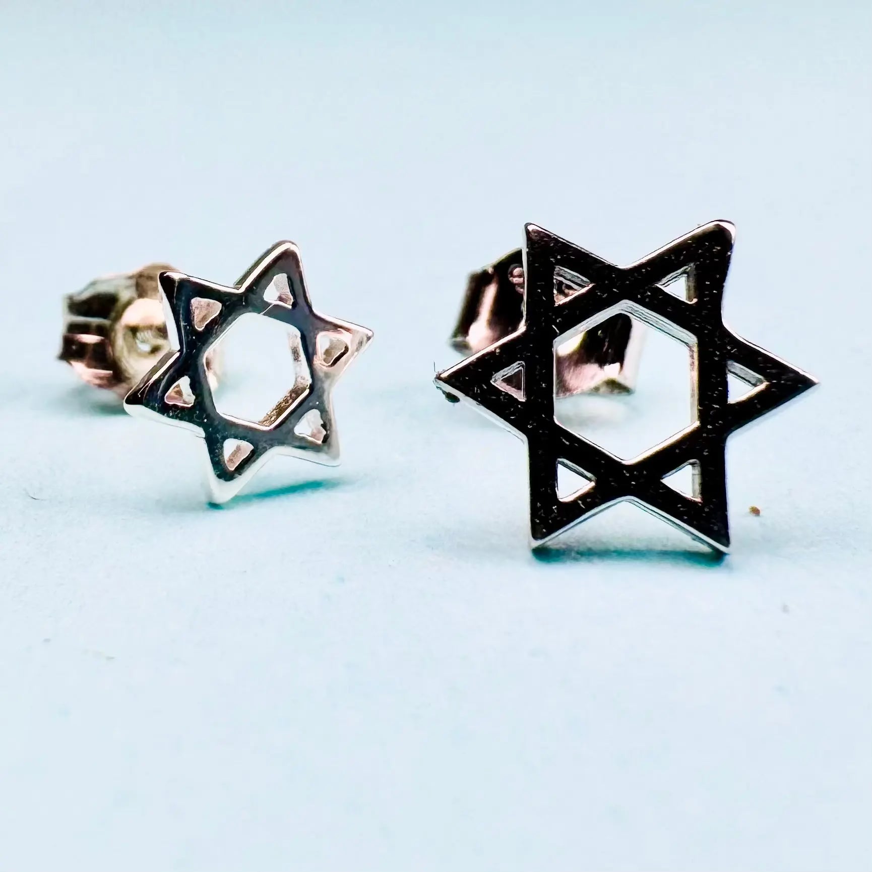 Davidstjärna stiftörhänge L8Hasselblad