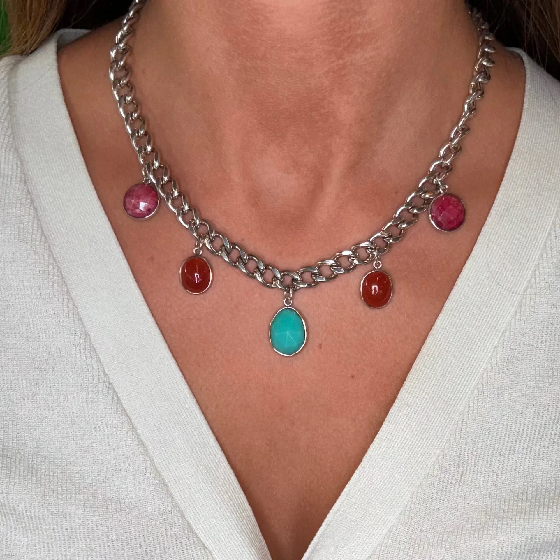 Halsband - Grov Kedja med Stenar L8Hasselblad