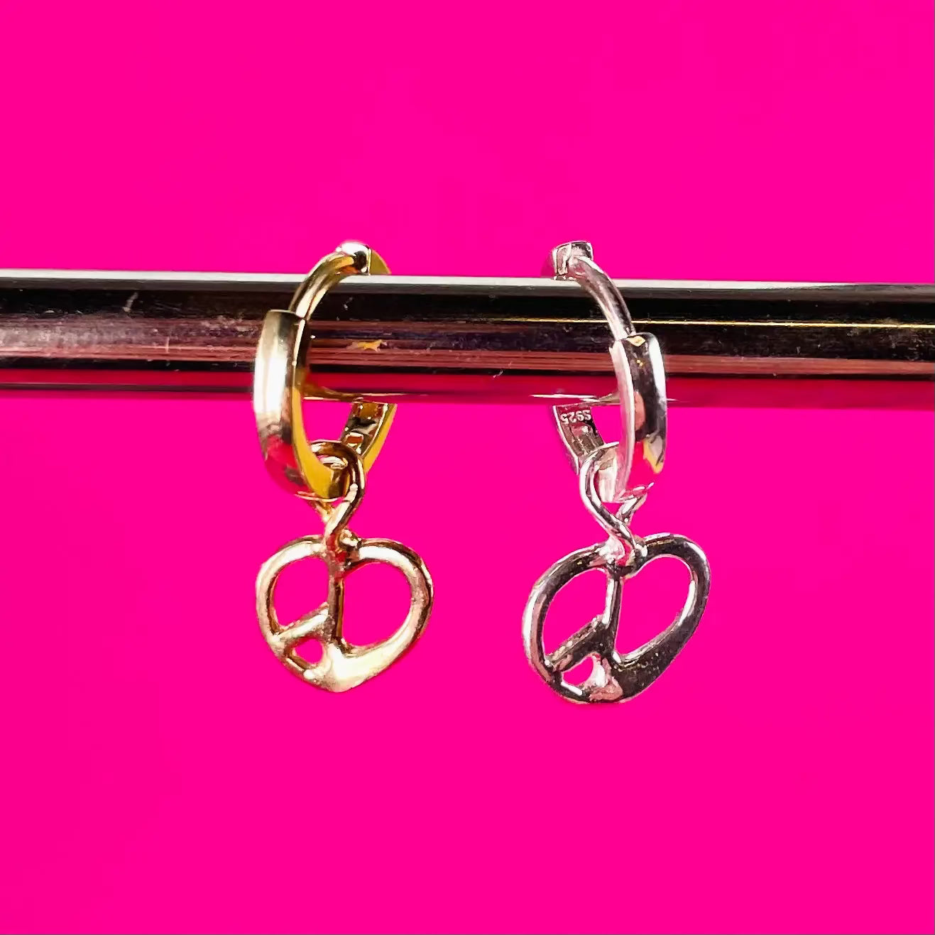 Örhängen - Peace L8Hasselblad