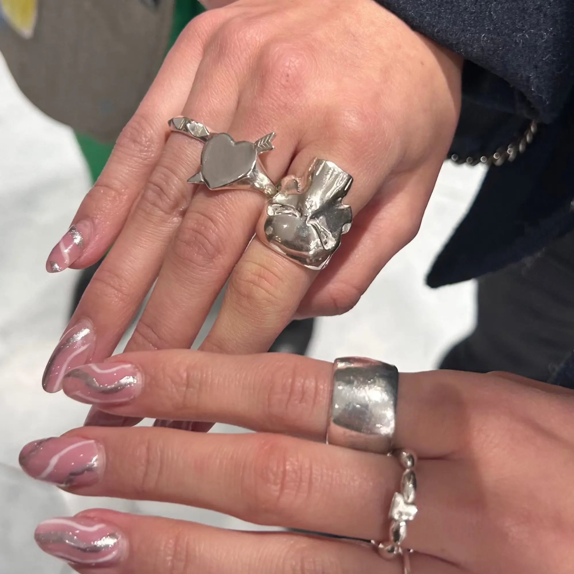 Hjärtklackring med pil L8Hasselblad