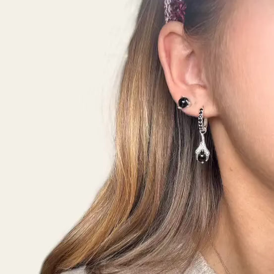 Örhängen - 2.0 kort klo silver L8Hasselblad