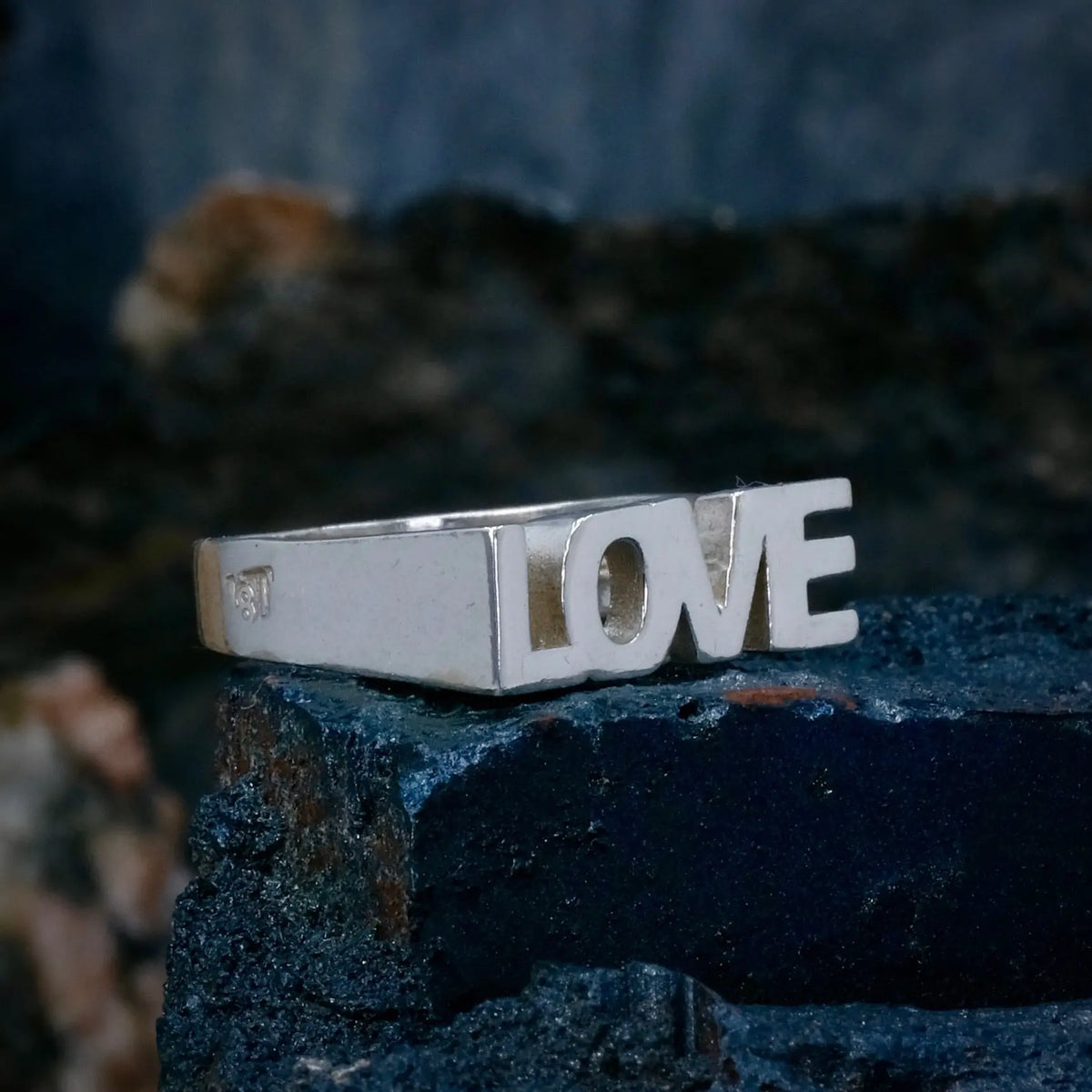 LOVE - Ordring L8Hasselblad
